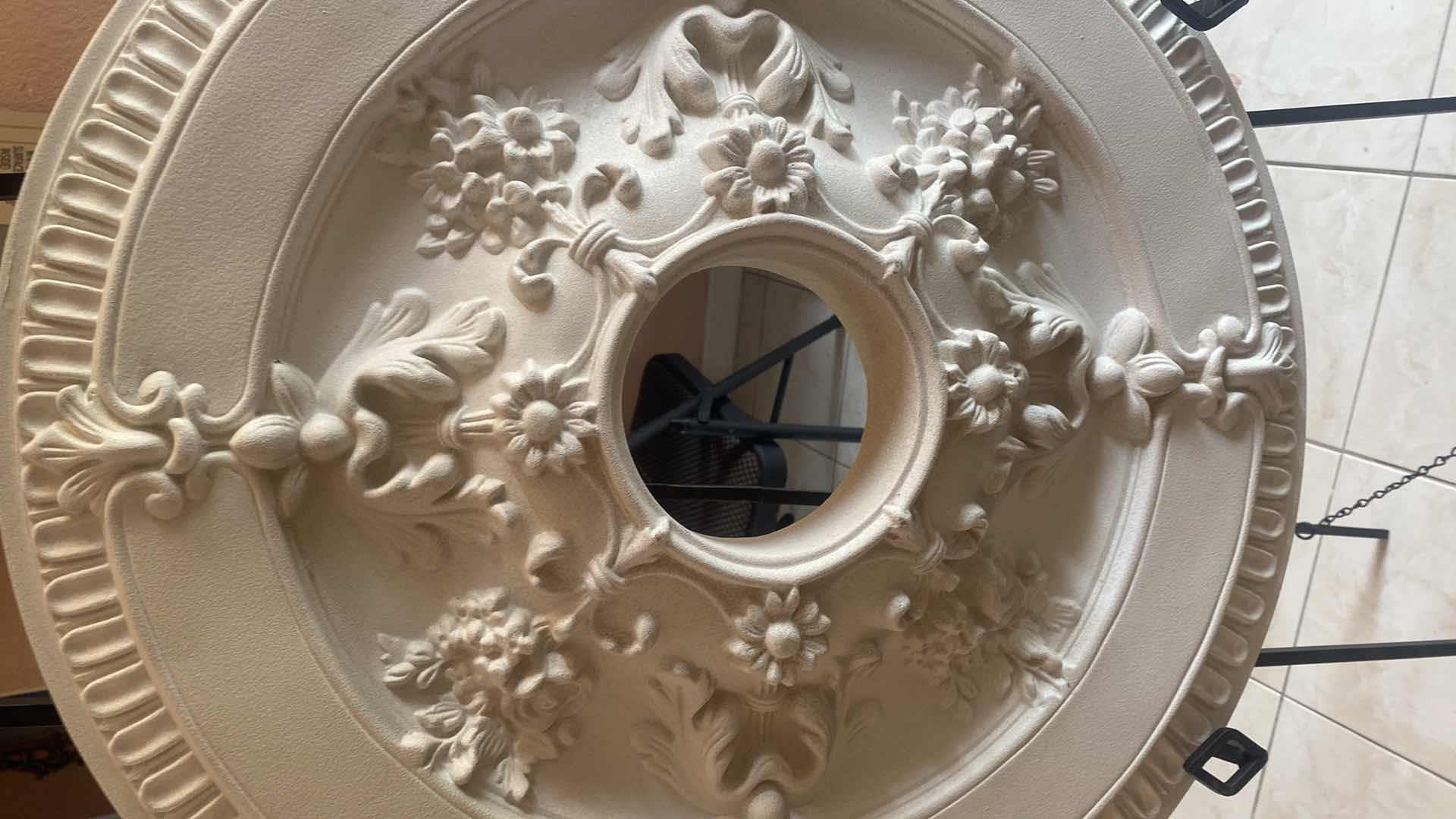 Photo 2 of 25” LIGHT WEIGHT CEILING MEDALLION