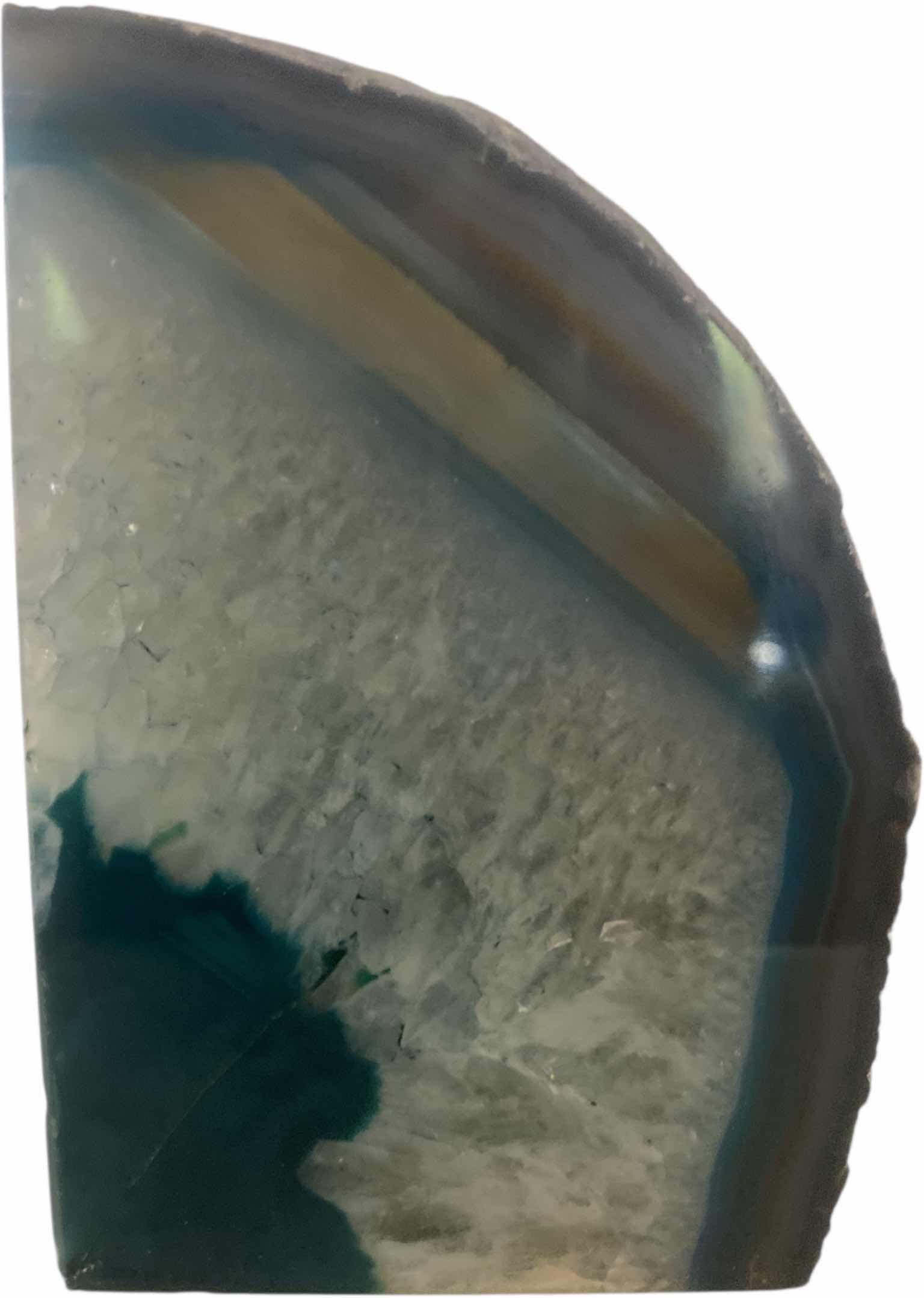 Photo 1 of GEODE 3 1/2” x 5”