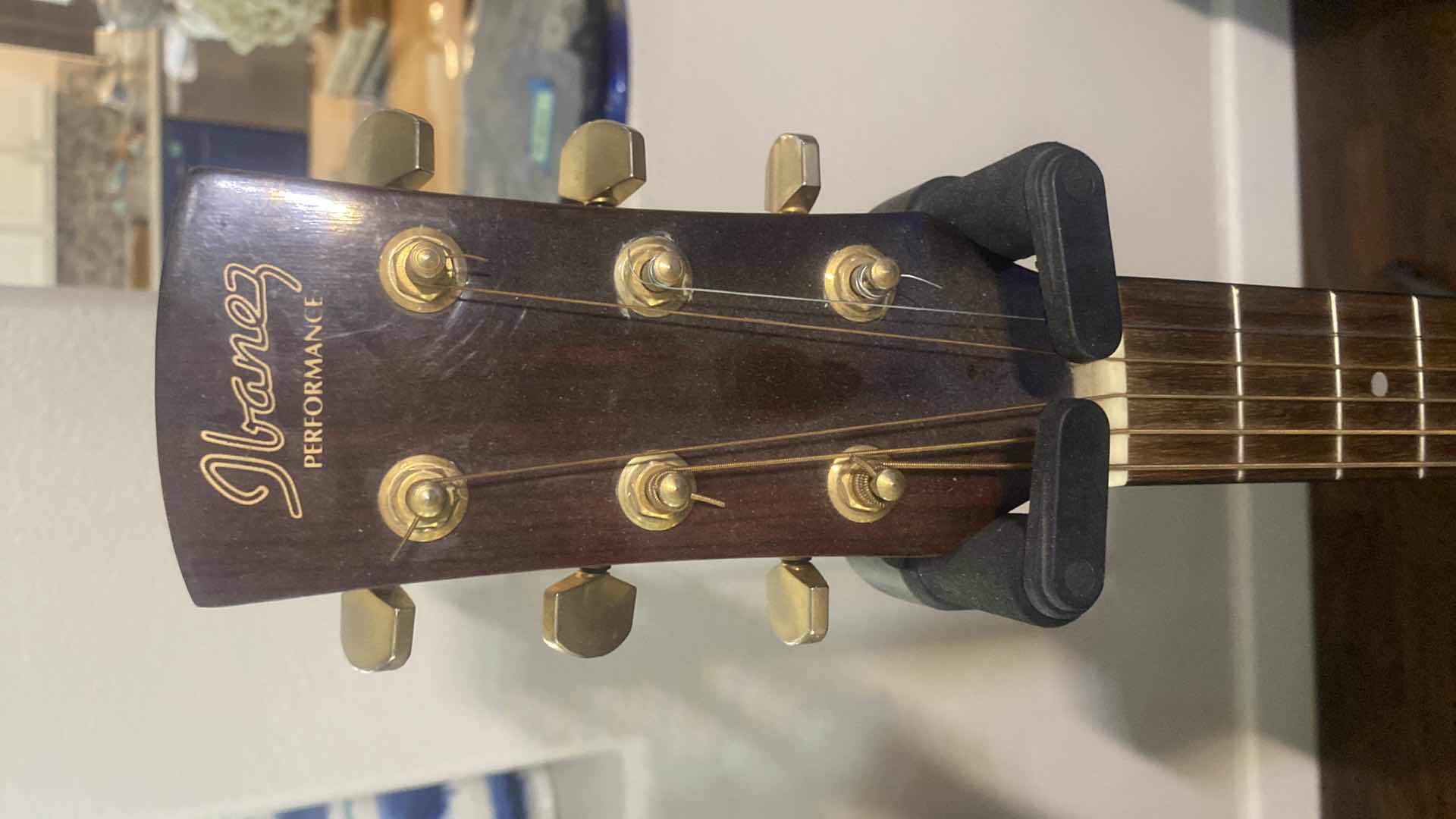 Photo 1 of IBANEZ PERFORMANCE PF5 ACOUSTIC GUITAR & HERCULES GUITAR STAND EST VALUE $125