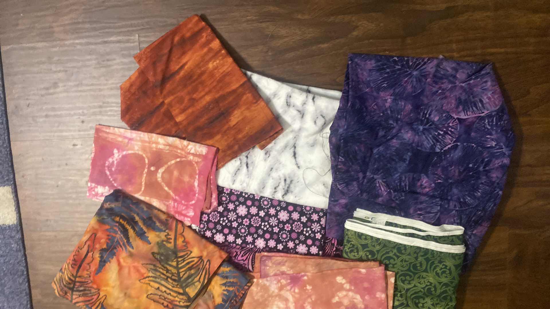 Photo 1 of FABRIC SCRAPS FOR CRAFTING