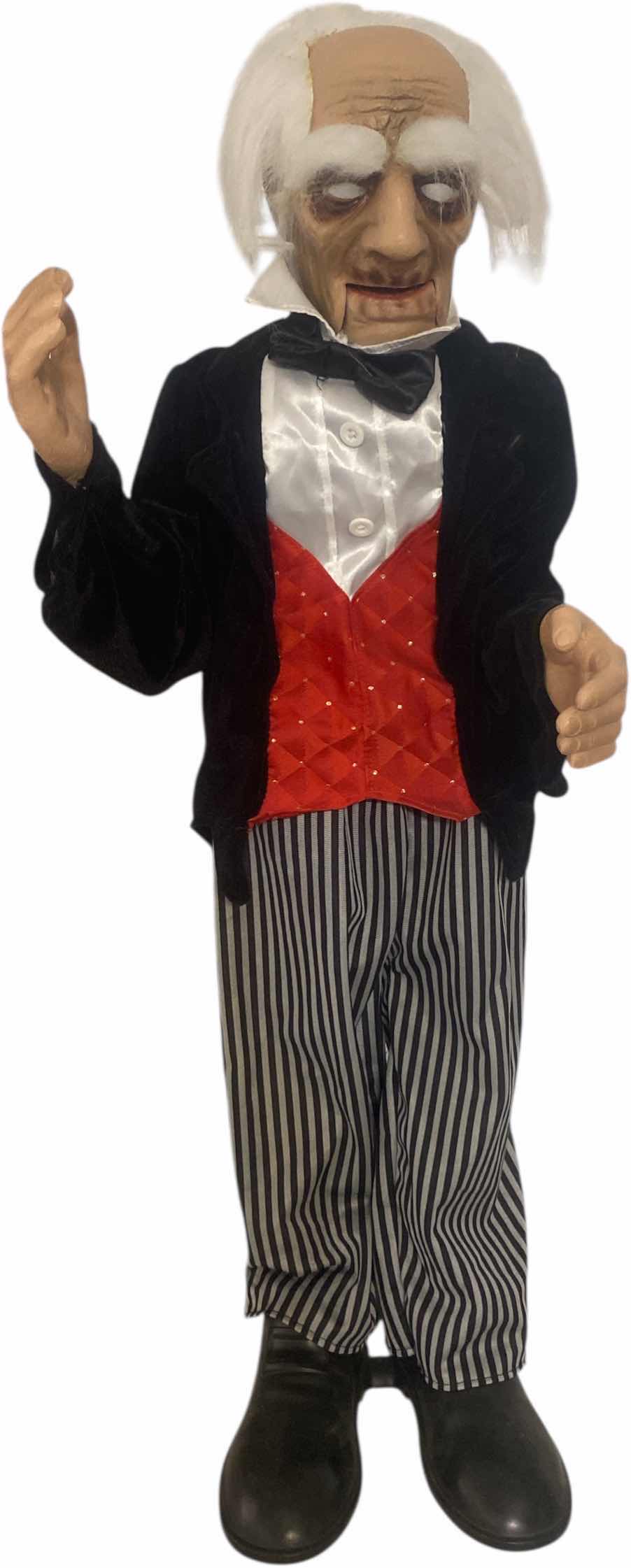 Photo 1 of ANIMATED BUTLER - TALKS “WELCOME TO OUR HAUNTED HOUSE” H36”