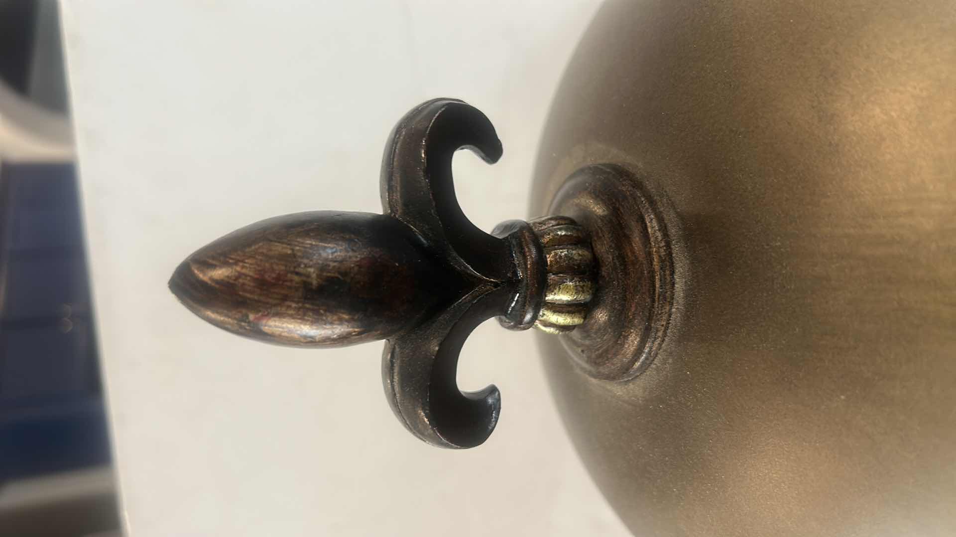 Photo 1 of METAL AND CERAMIC LAMP WITH GLASS SHADE H28”