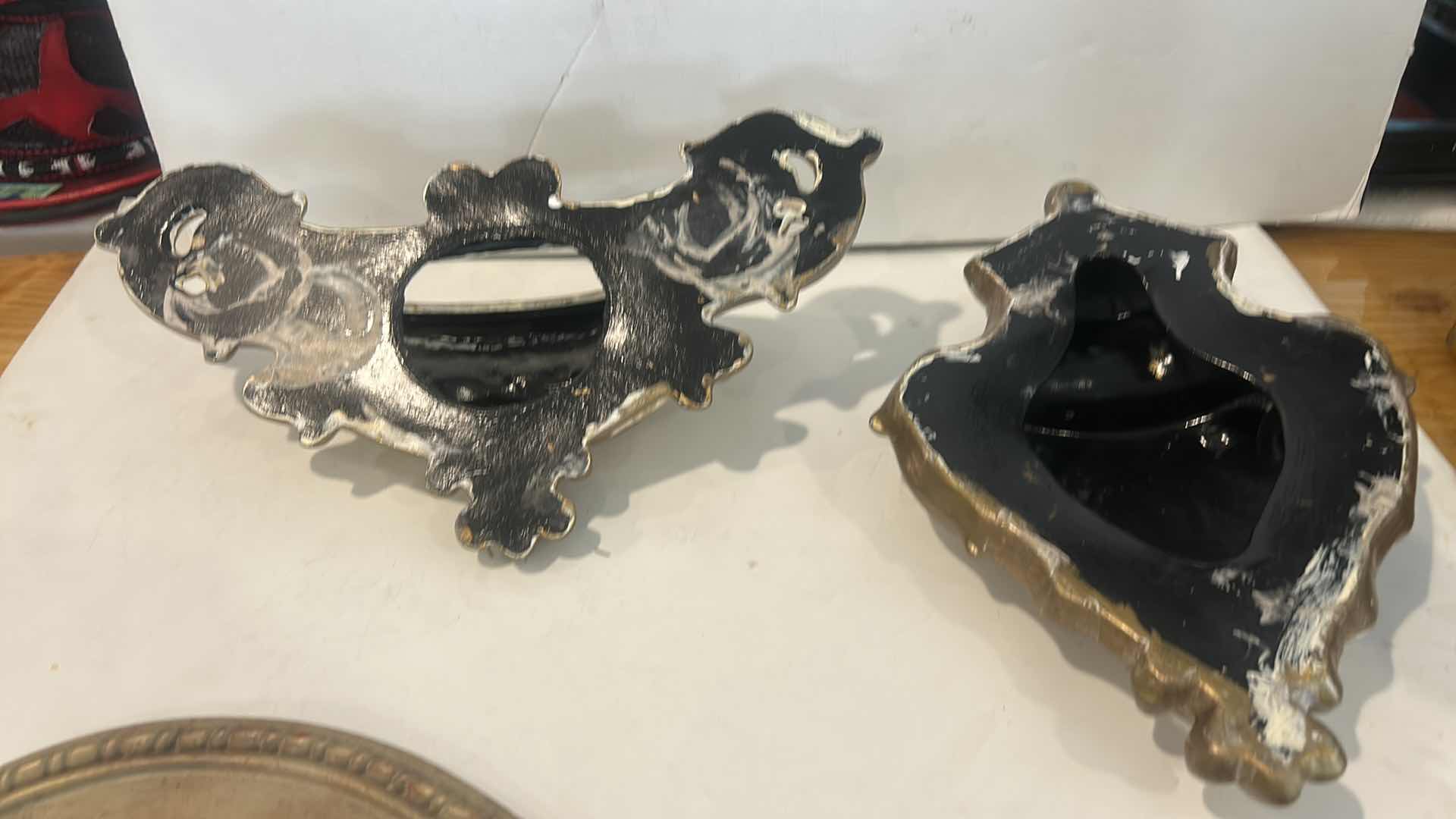 Photo 1 of HAND PAINTED CERAMIC WALL DECOR TALLEST H13.5”