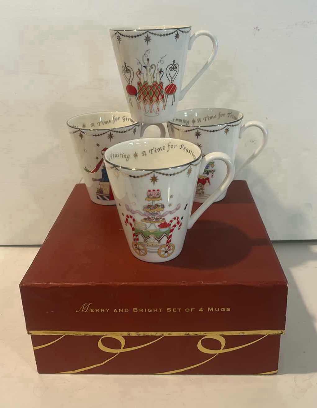 Photo 1 of NEW LENOX MERRY AND BRIGHT SET OF 4 MUGS
