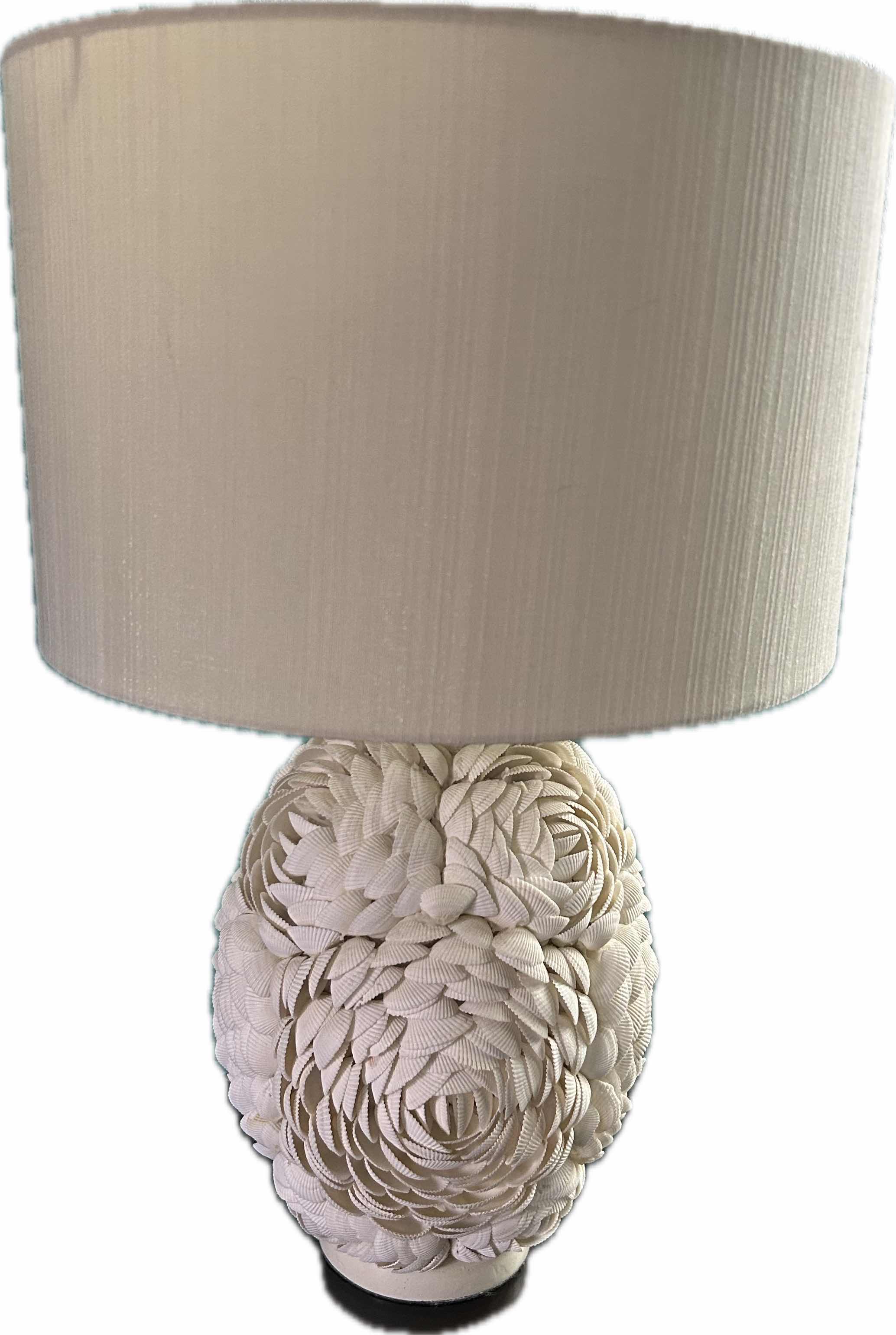 Photo 1 of JONATHAN Y SEASHELL ROSETTE TABLE LAMP W OFF WHITE SHADE H 21"