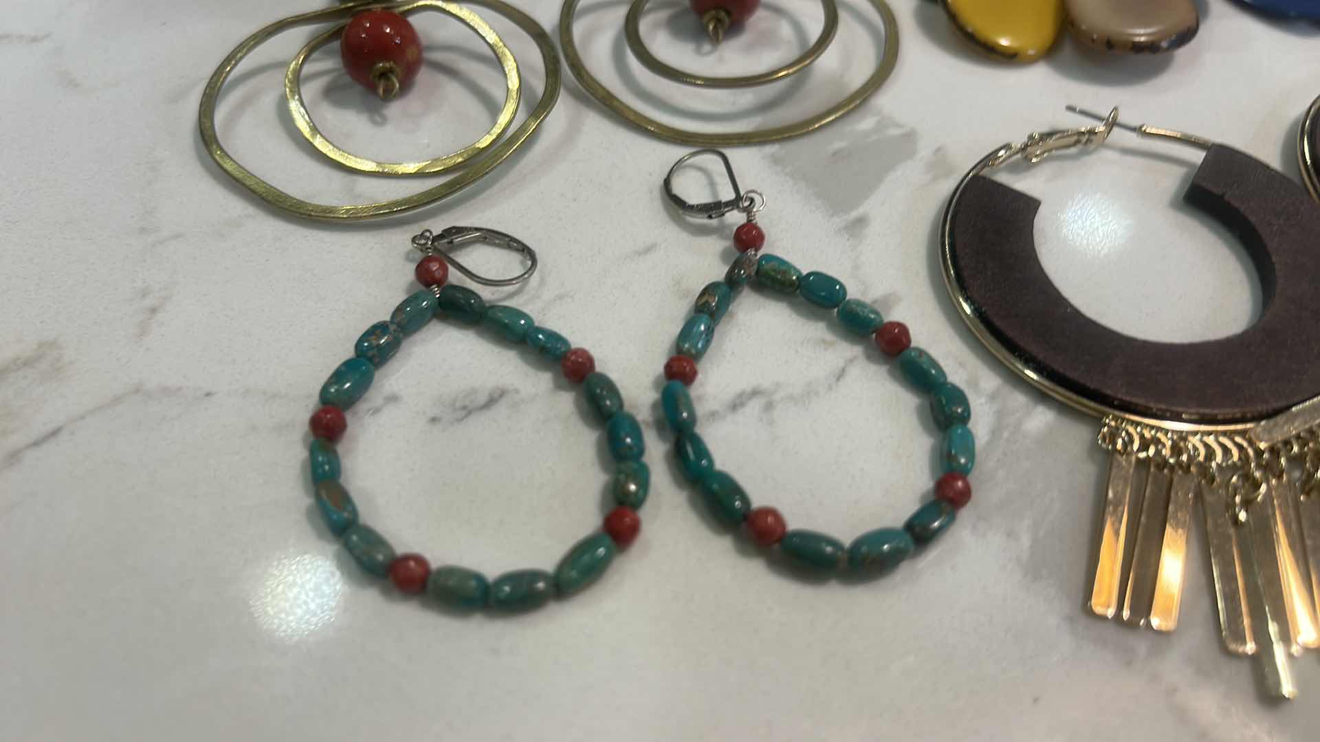 Photo 1 of 4 WOMENS JEWELRY- PIERCED EARRINGS