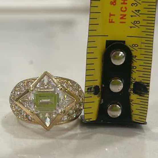 Photo 1 of 14K YELLOW GOLD RING WITH GLASS AND CZ STONES ESTIMATED SIZE 7 7.5