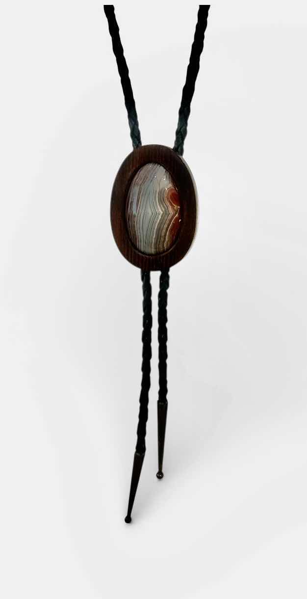 Photo 1 of MONTANA SILVERSMITHS NO TWO THE SAME AGATE BOLO TIE.