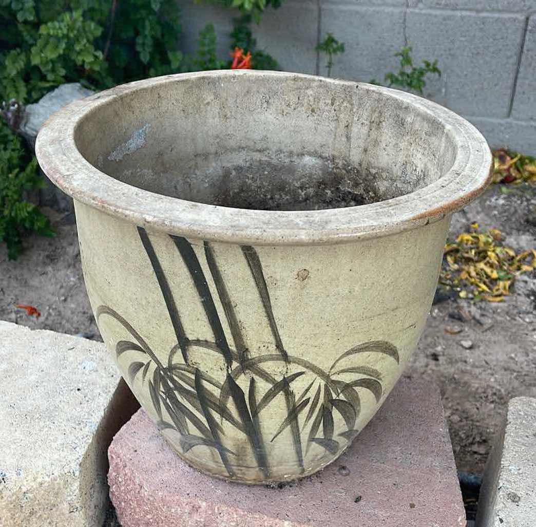 Photo 1 of ASIAN PLANTER H-10”