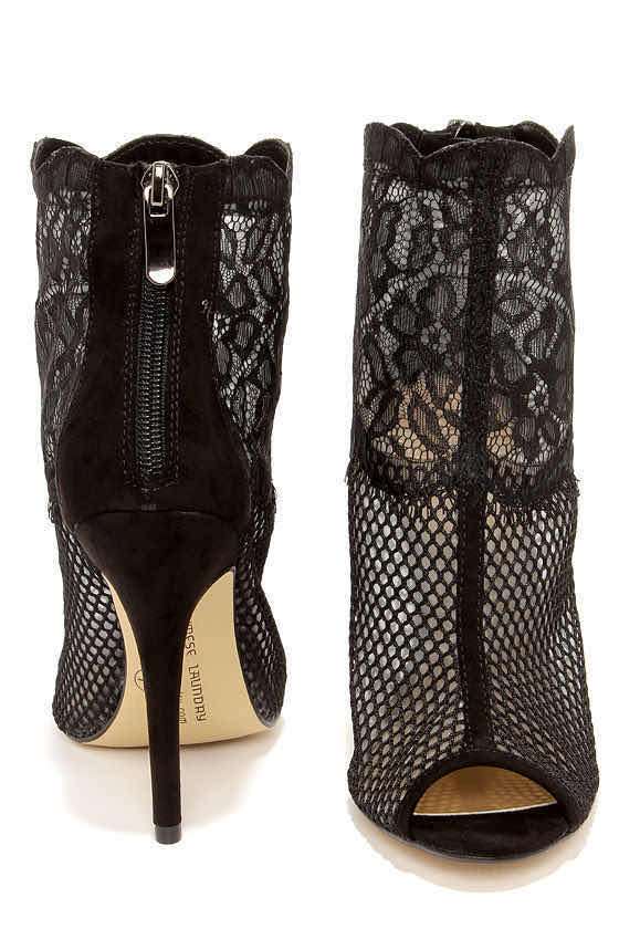 Photo 1 of CHINESE LAUNDRY JEOPARDY BLACK MESH & LACE BOOTIES SIZE 7