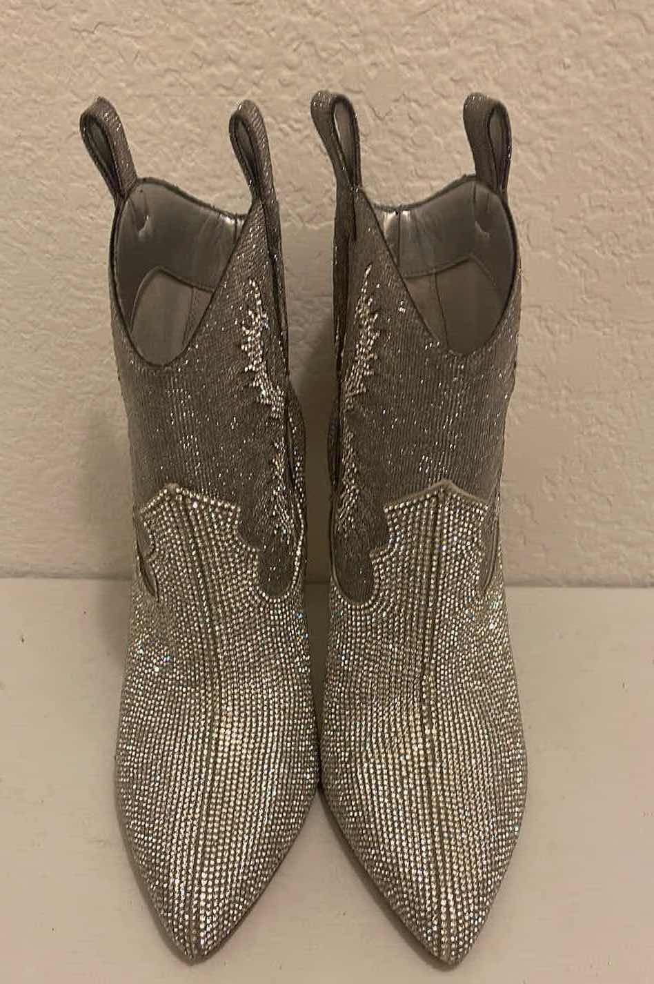 Photo 1 of GIANNI BINI ANKLE BOOTS SIZE 7