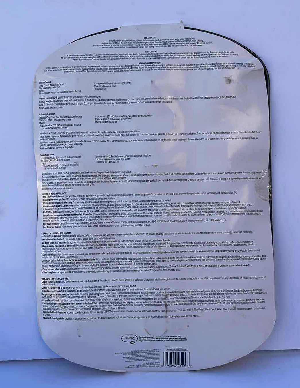 Photo 1 of NIB WILTON SPRING/ EASTER COOKIE SHAPES PAN