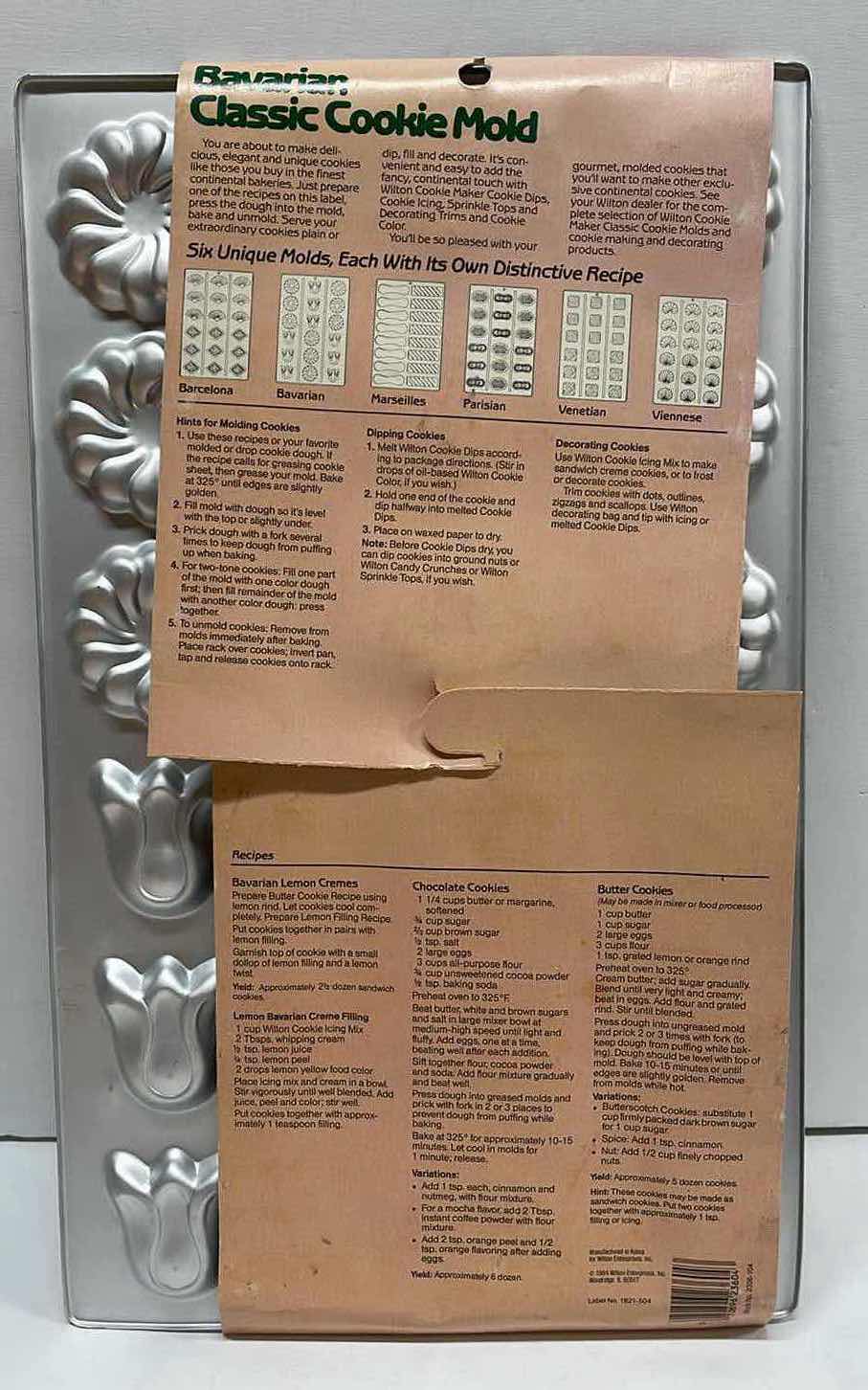 Photo 1 of NOS VINTAGE 1984 WILTON MARSEILLES CLASSIC COOKIE MOLD - RETAIL PRICE $22.95