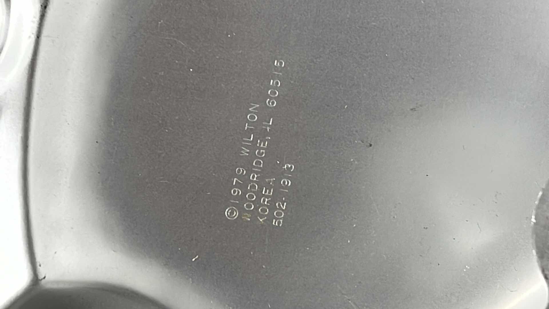 Photo 1 of NOS VINTAGE WILTON BUNNY & BABY CHICK CAKE PANS - TOTAL RETAIL PRICE $ 24.99