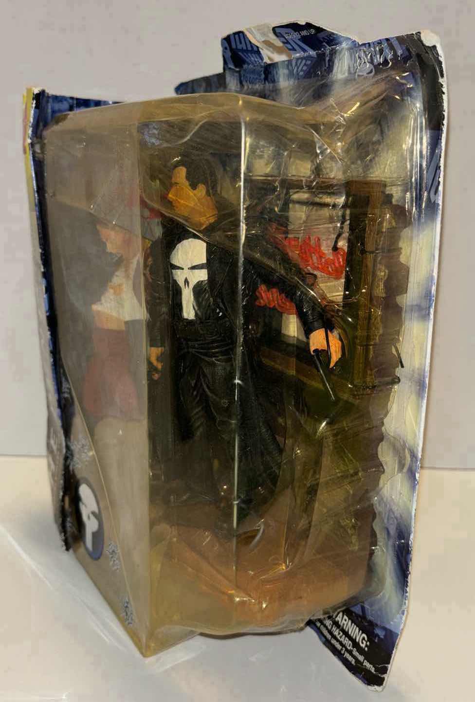 Photo 1 of NEW DIAMOND SELECT TOYS MARVEL SELECT “THE PUNISHER” SPECIAL COLLECTION EDITION ACTION FIGURE W HIGHLY DETAILED BASE