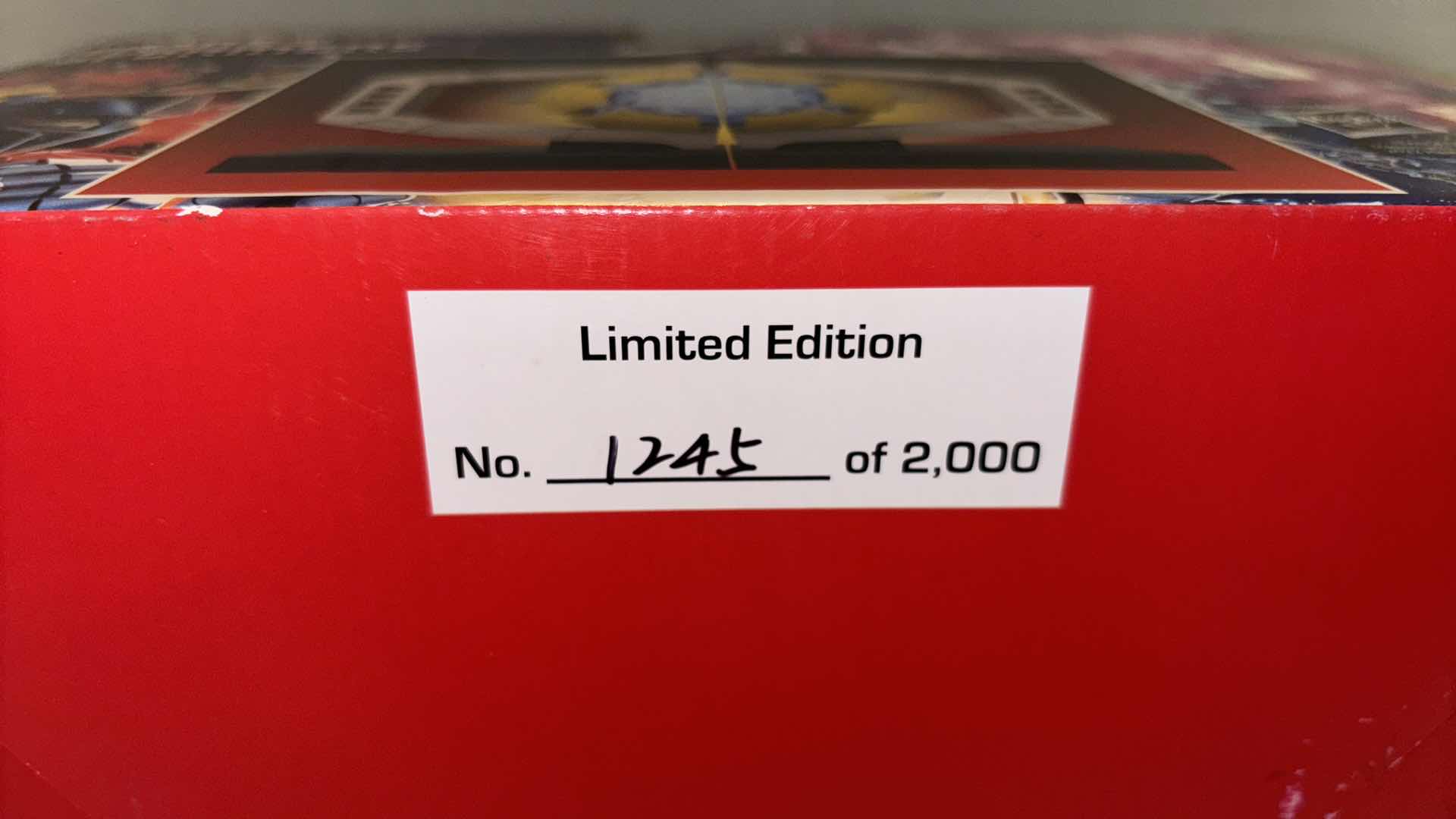 Photo 1 of NEW ICON HEROES THE TRANSFORMERS LIMITED EDITION MATRIX OF LEADERSHIP BOOKEND (NO. 1,245 OF 2,000)
