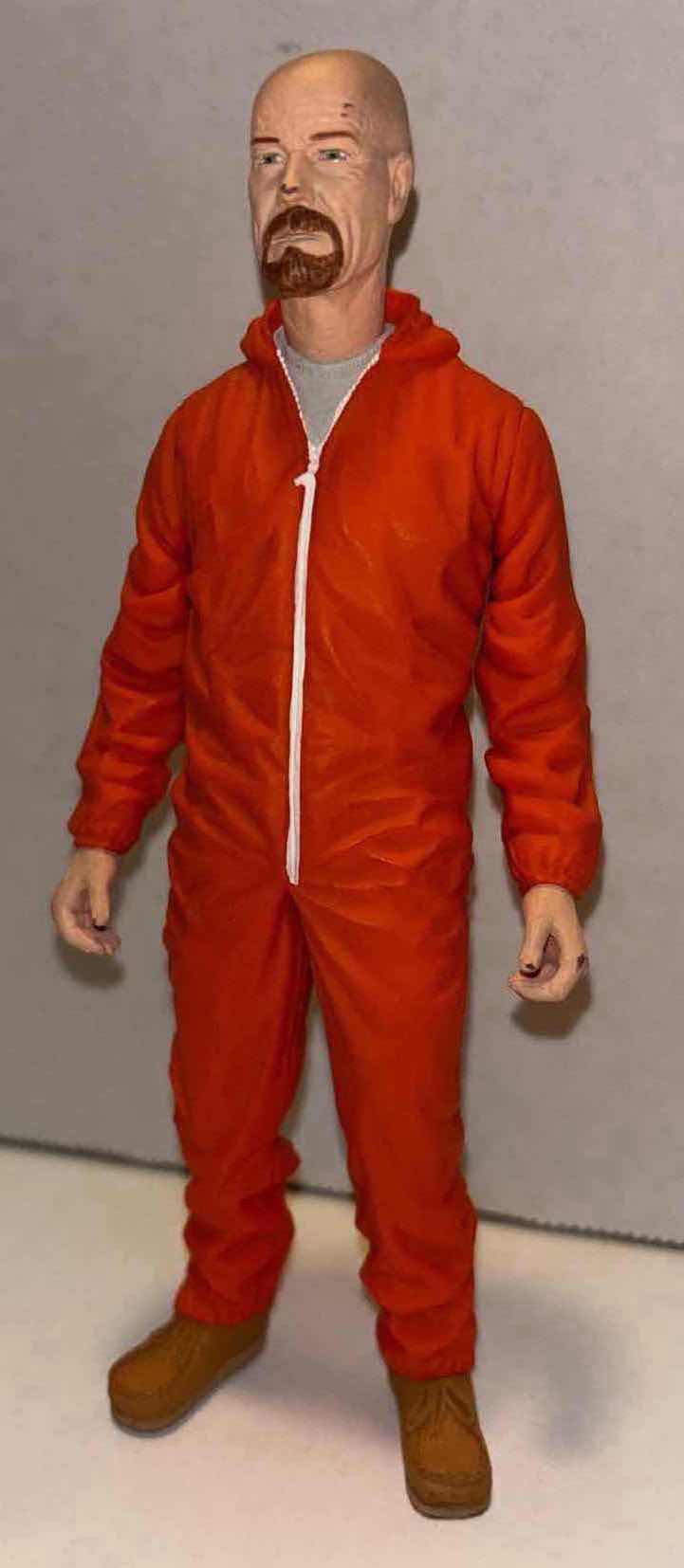 Photo 1 of MEZCO TOYZ 2013 BREAKING BAD 6” WALTER WHITE FIGURE