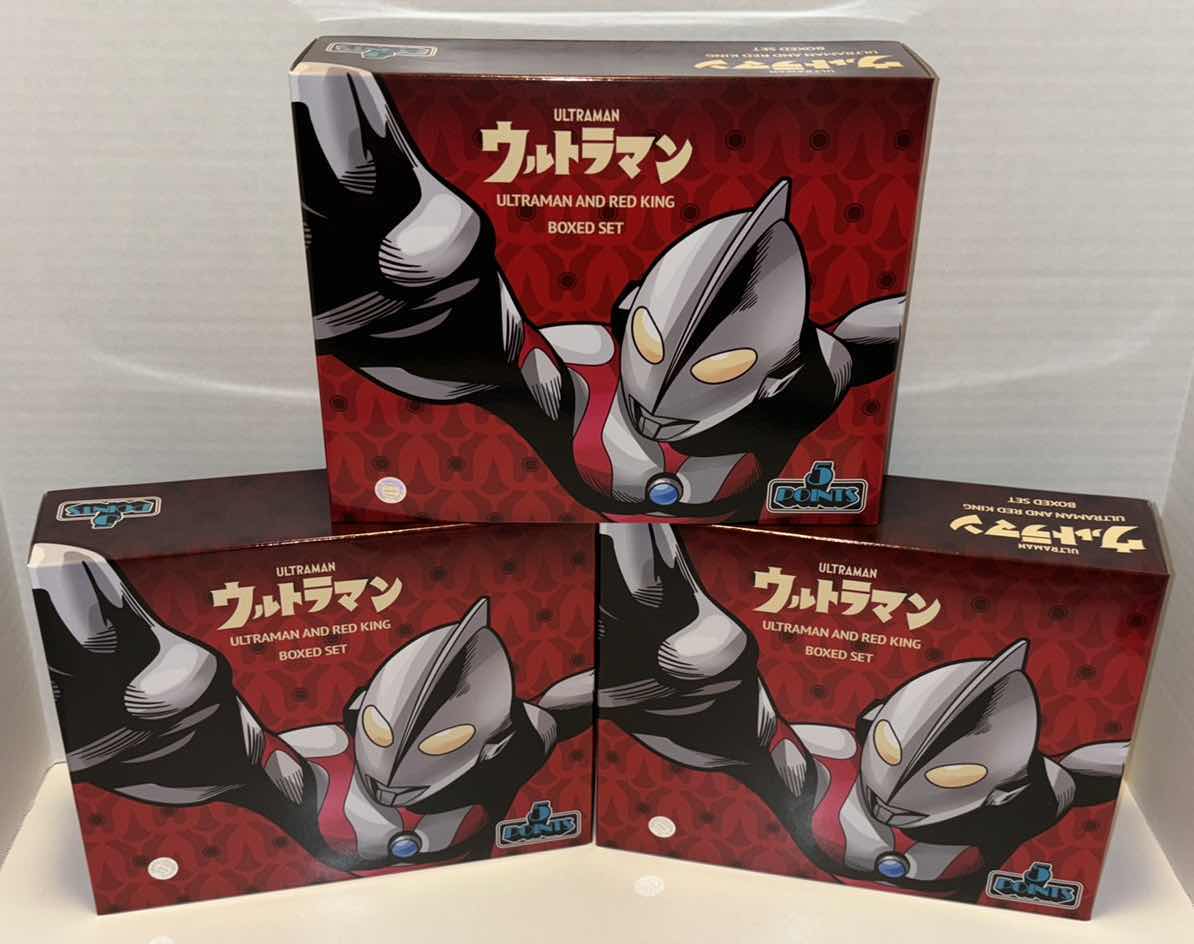 Photo 1 of NEW MEZCO TOYZ 5 POINTS ULTRAMAN AND RED KING BOXED SET (3-PACK)