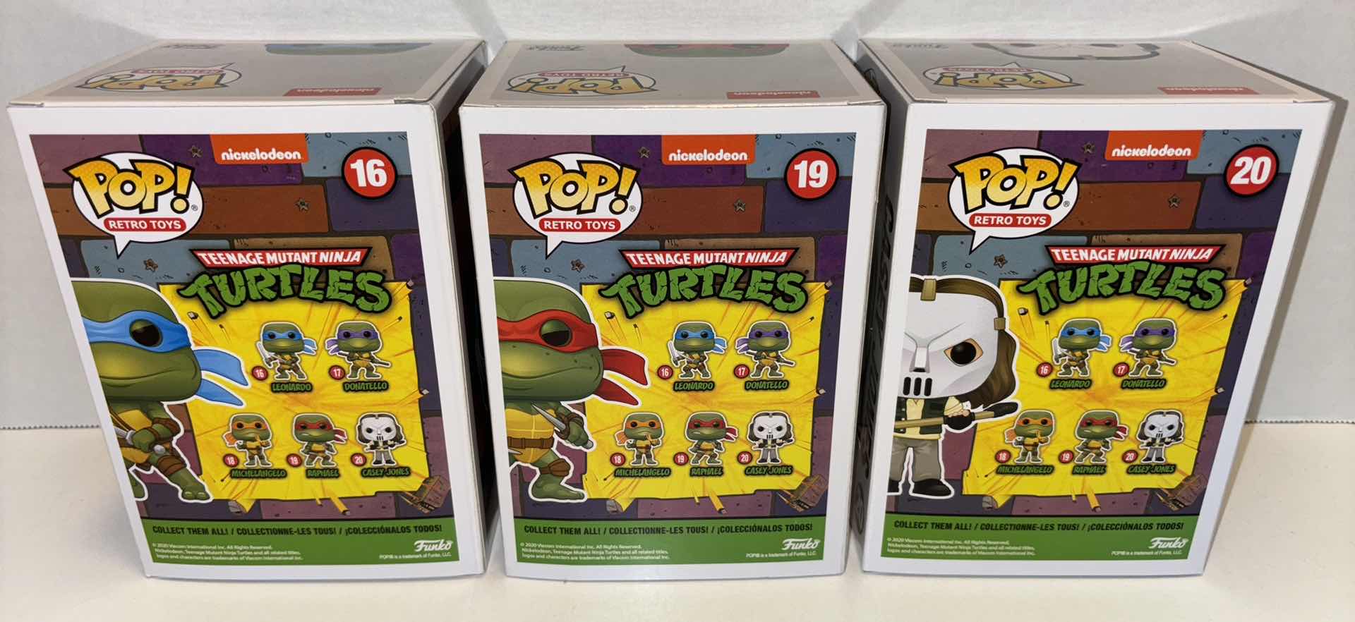 Photo 1 of NEW FUNKO POP! RETRO TOYS TMNT VINYL FIGURE MIXED 6-PACK, #16 LEONARDO (2), #19 RAPHAEL (2) & #20 CASEY JONES (2)