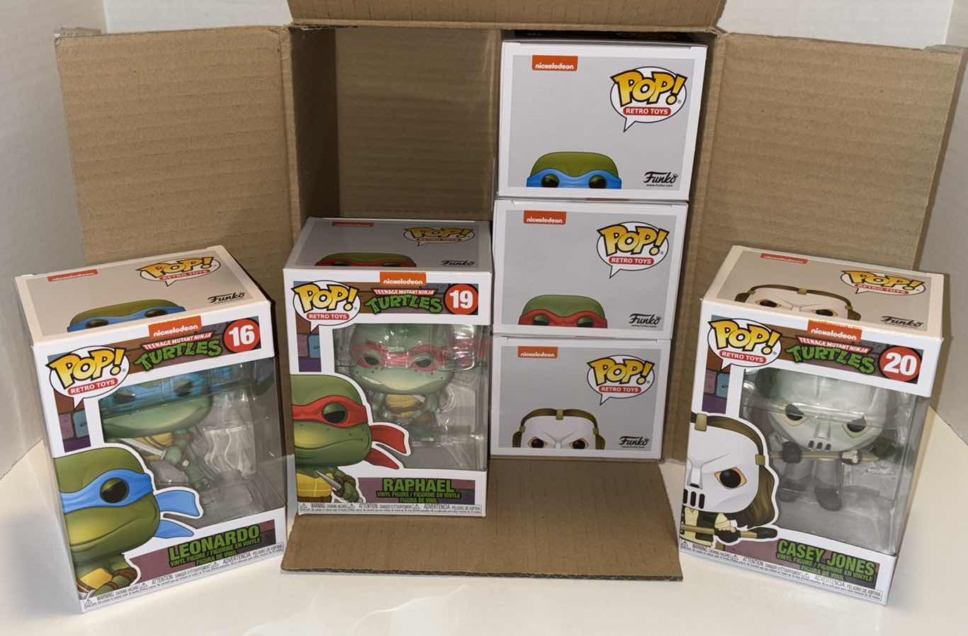 Photo 1 of NEW FUNKO POP! RETRO TOYS TMNT VINYL FIGURE MIXED 6-PACK, #16 LEONARDO (2), #19 RAPHAEL (2) & #20 CASEY JONES (2)