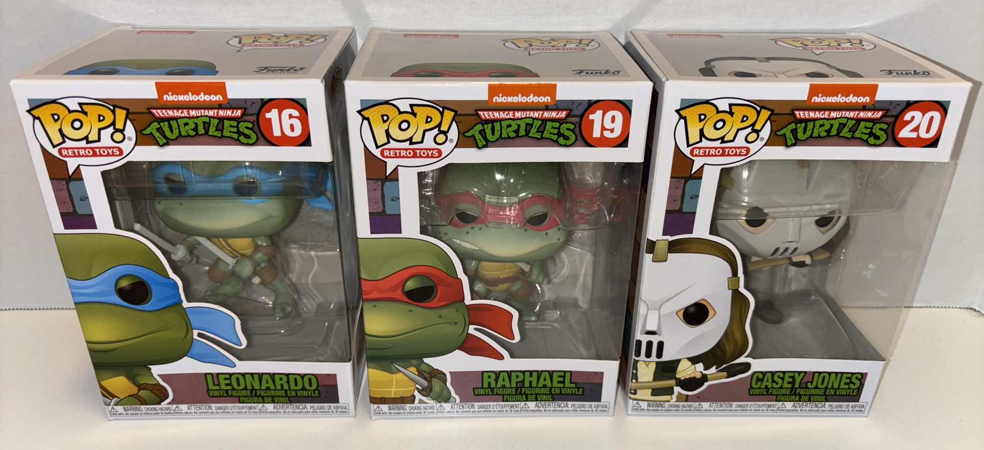 Photo 1 of NEW FUNKO POP! RETRO TOYS TMNT VINYL FIGURE MIXED 6-PACK, #16 LEONARDO (2), #19 RAPHAEL (2) & #20 CASEY JONES (2)
