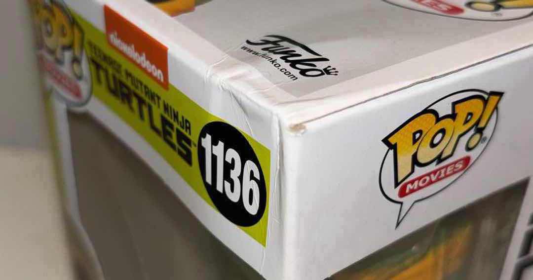 Photo 1 of NEW FUNKO POP! MOVIES TMNT BUNDLE VINYL FIGURE MIXED 6-PACK, #1134 LEONARDO (1), #1135 RAPHAEL (2) & #1136 MICHELANGELO(3)