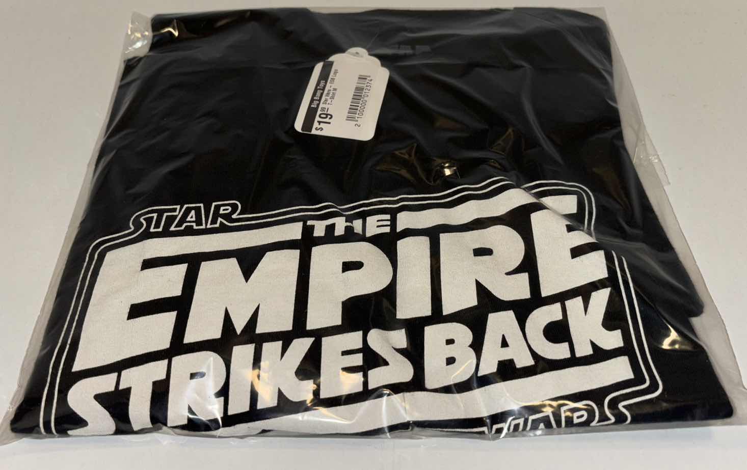 Photo 3 of NEW STAR WARS THE EMPIRE STRIKES BACK T-SHIRT (BLACK, MEDIUM)