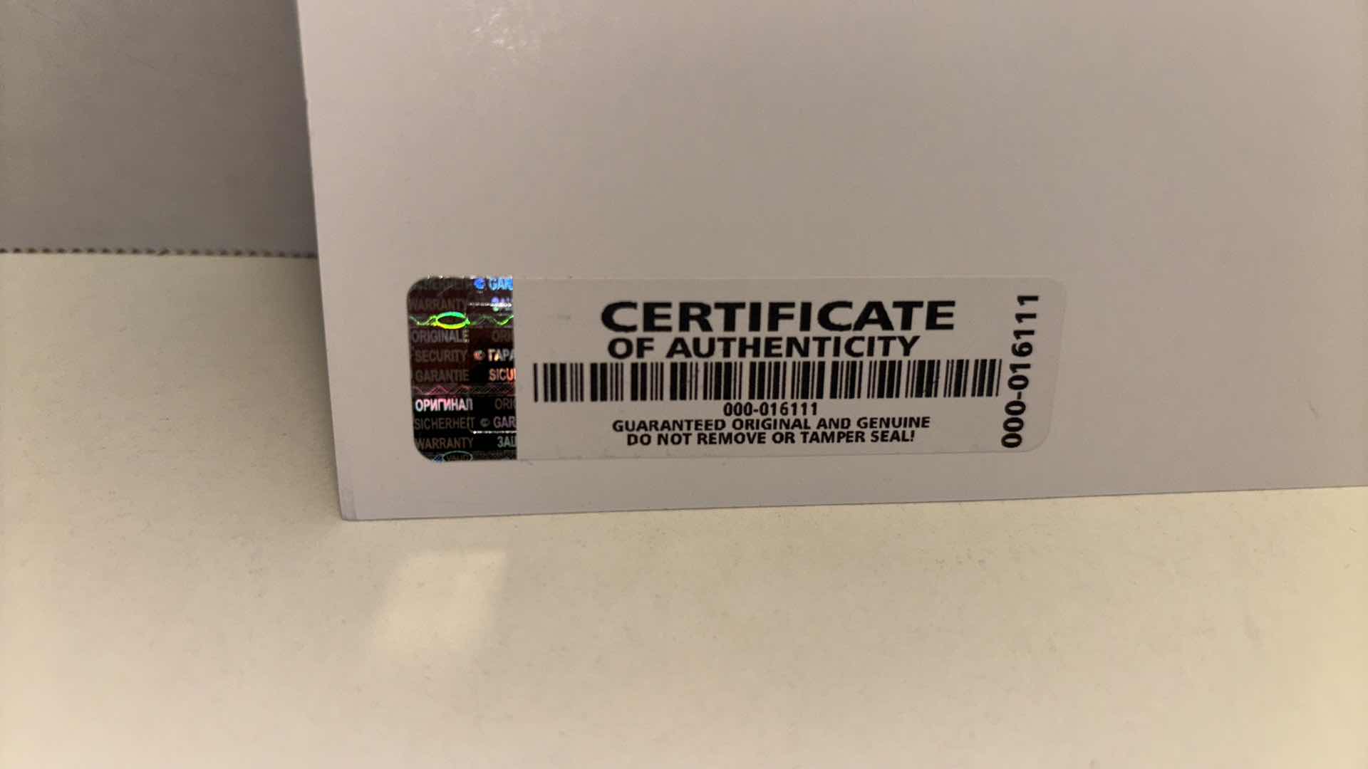 Photo 1 of VICTOR GARDUNO STAR WARS CARA DUNE 11” X 17” INFINITY GLOSS UNFRAMED PRINT W EMBOSSED SEAL, DIGITAL SIGNATURE & OFFICIAL SIGNATURE W COA INCLUDED, STORED IN A RIGID PRINT PROTECTOR SLEEVE