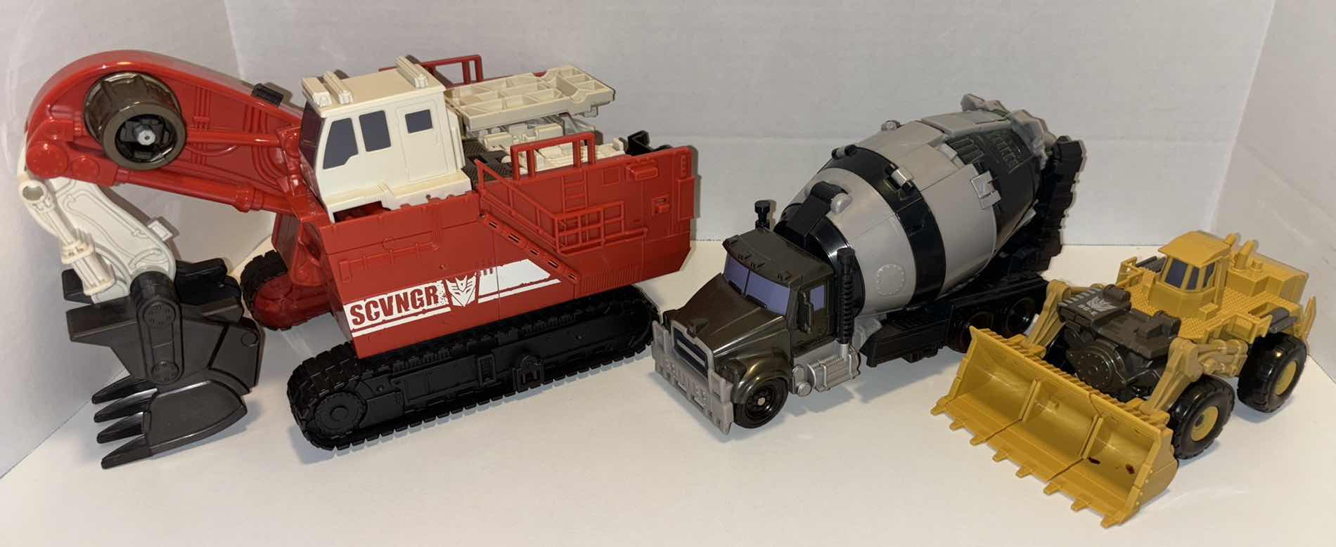 Photo 1 of HASBRO 2009 TRANSFORMERS REVENGE OF THE FALLEN CONSTRUCTICON DEVASTATOR, COMPLETE VEHICLE SET OF 6