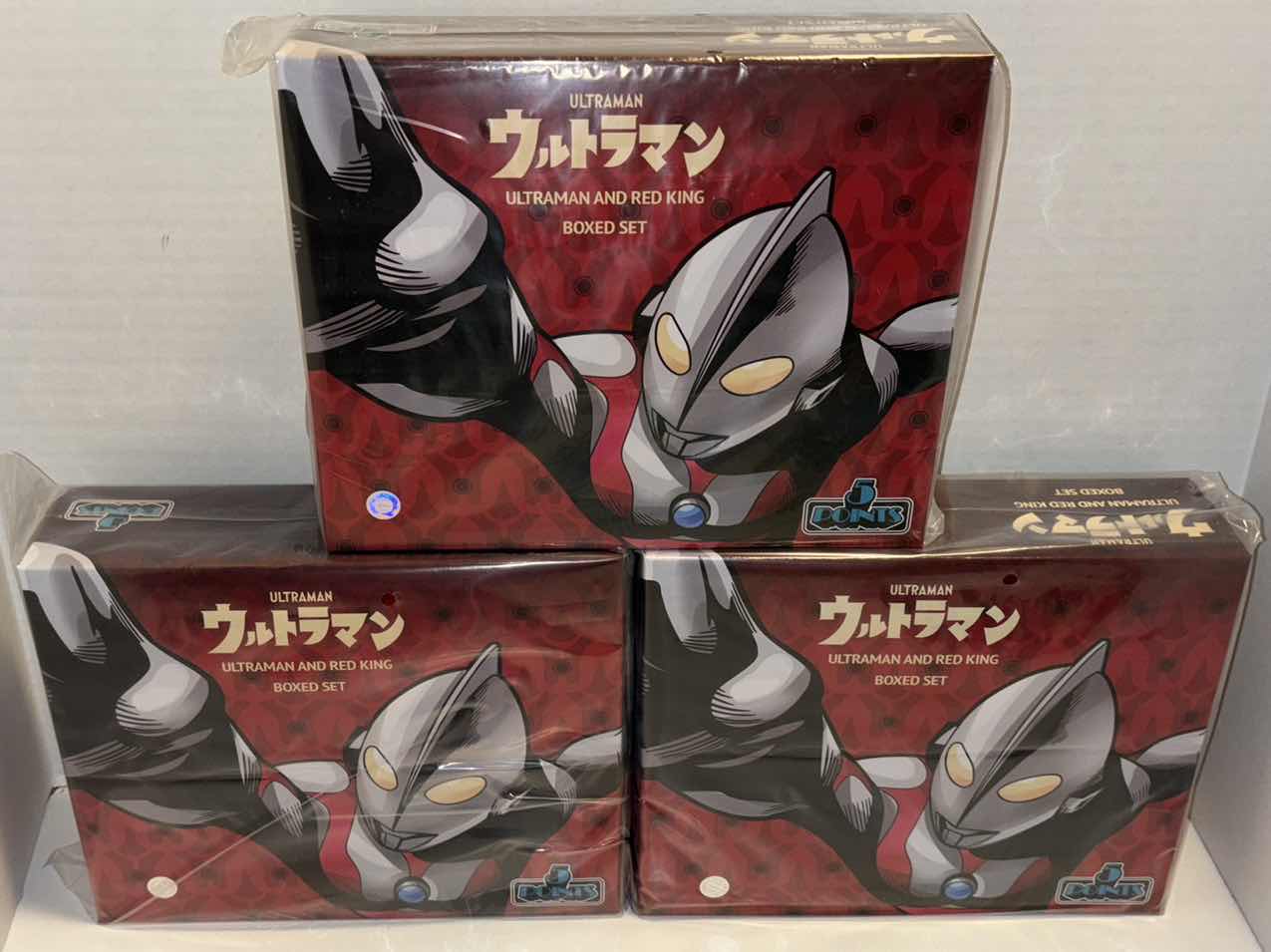View 1 of NEW 3-PACK MEZCO TOYZ 5 POINTS ULTRAMAN AND RED KING BOXED SET