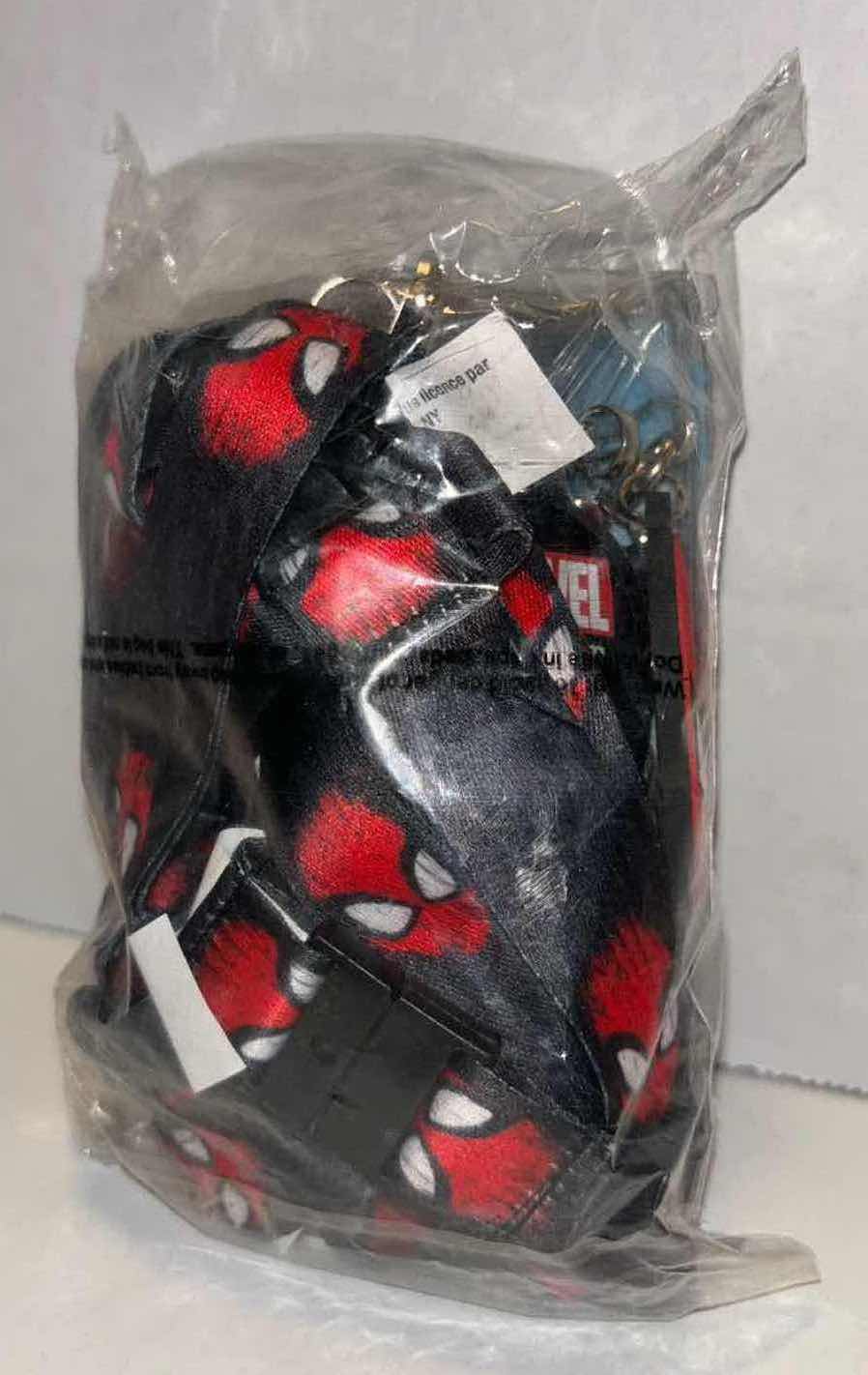 Photo 1 of NEW MARVEL SPIDER-MAN LANYARD ID BADGE W PVC CHARM, PACK OF 6