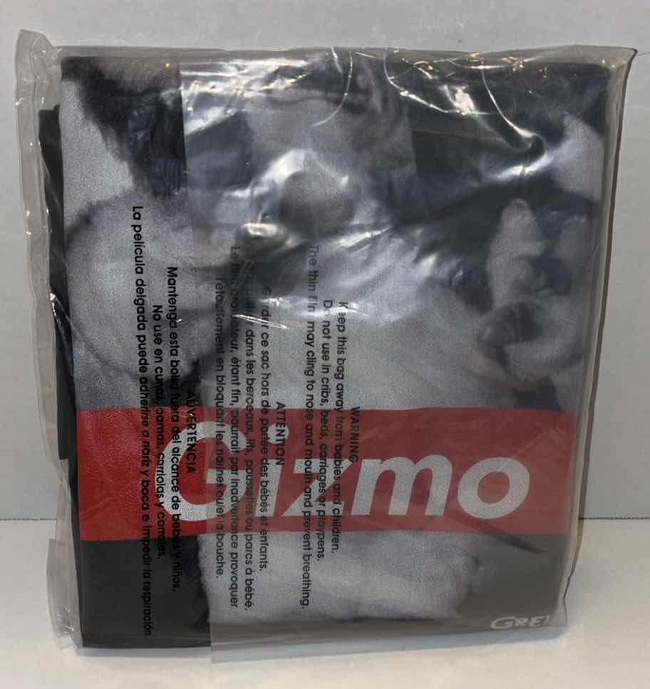 Photo 1 of NEW GREMLINS GIZMO BLACK T-SHIRT, SIZE SMALL