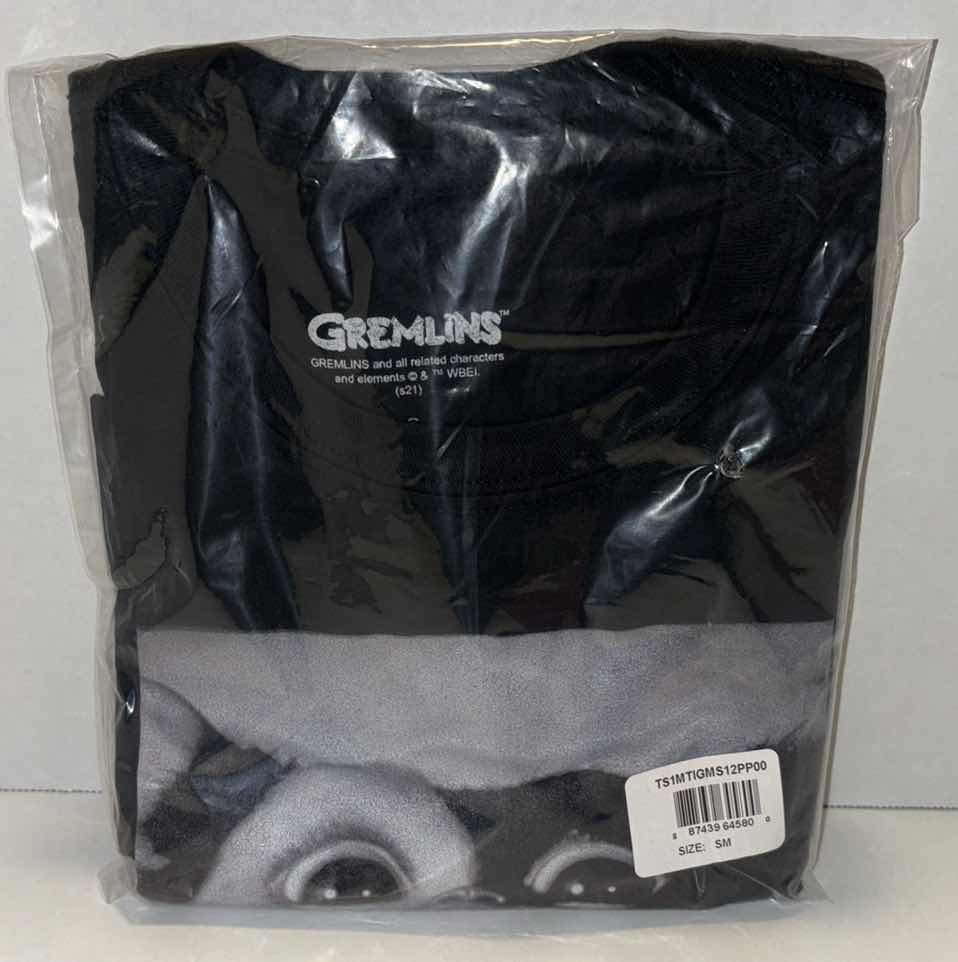 Photo 1 of NEW GREMLINS GIZMO BLACK T-SHIRT, SIZE SMALL