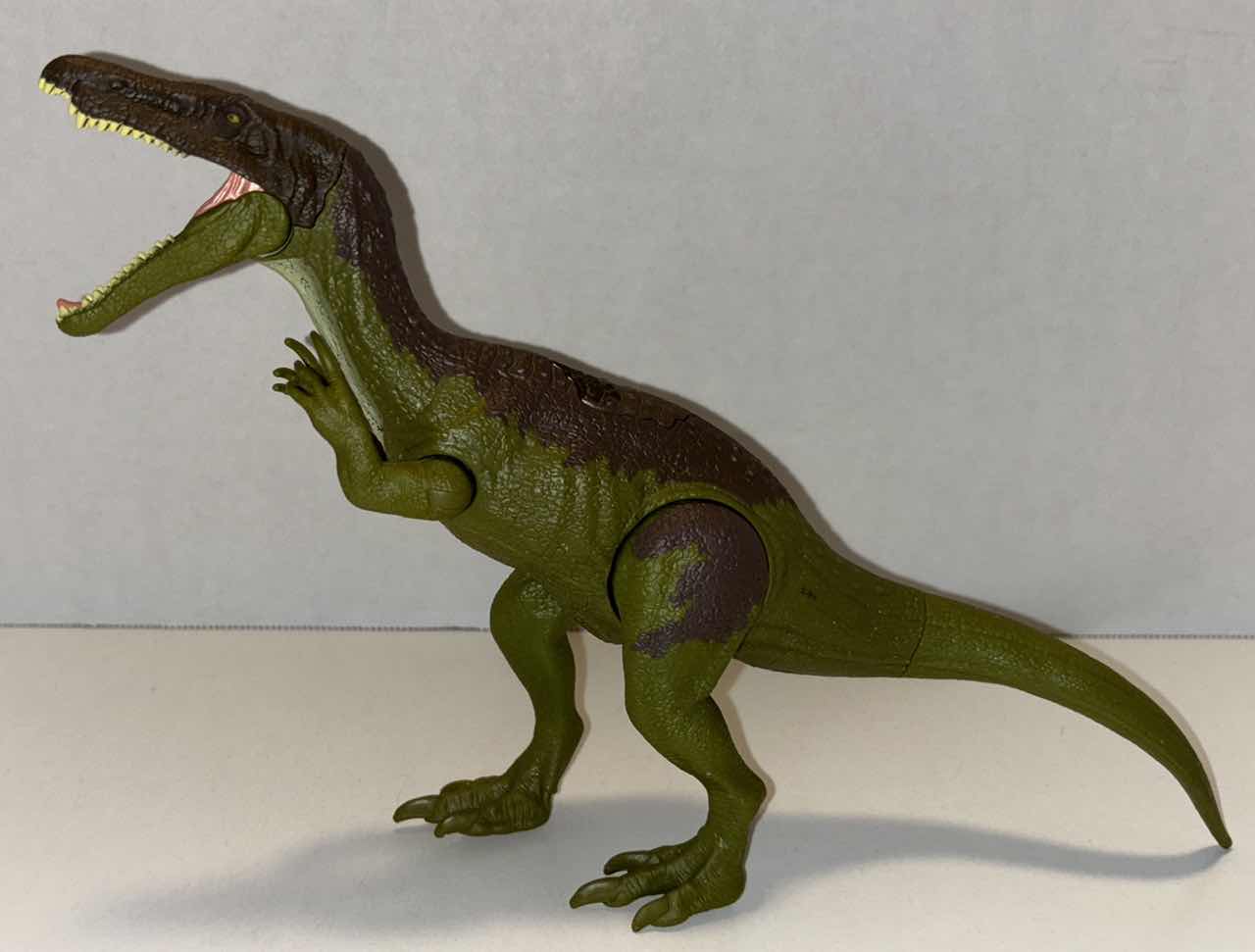 Photo 1 of JURASSIC WORLD DINOSAUR ACTION FIGURES (4 PCS- JW 14” FALLEN KINGDOM INDORAPTOR, JW SLASH N BATTLE SCORPIOS REX, JW ATTACK STEGOSAURUS &  JW ROARIVORES BARYONYX)