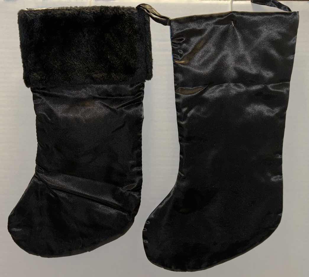 Photo 1 of BRAND NEW STAR WARS/THE MANDALORIAN CHRISTMAS STOCKING (2)