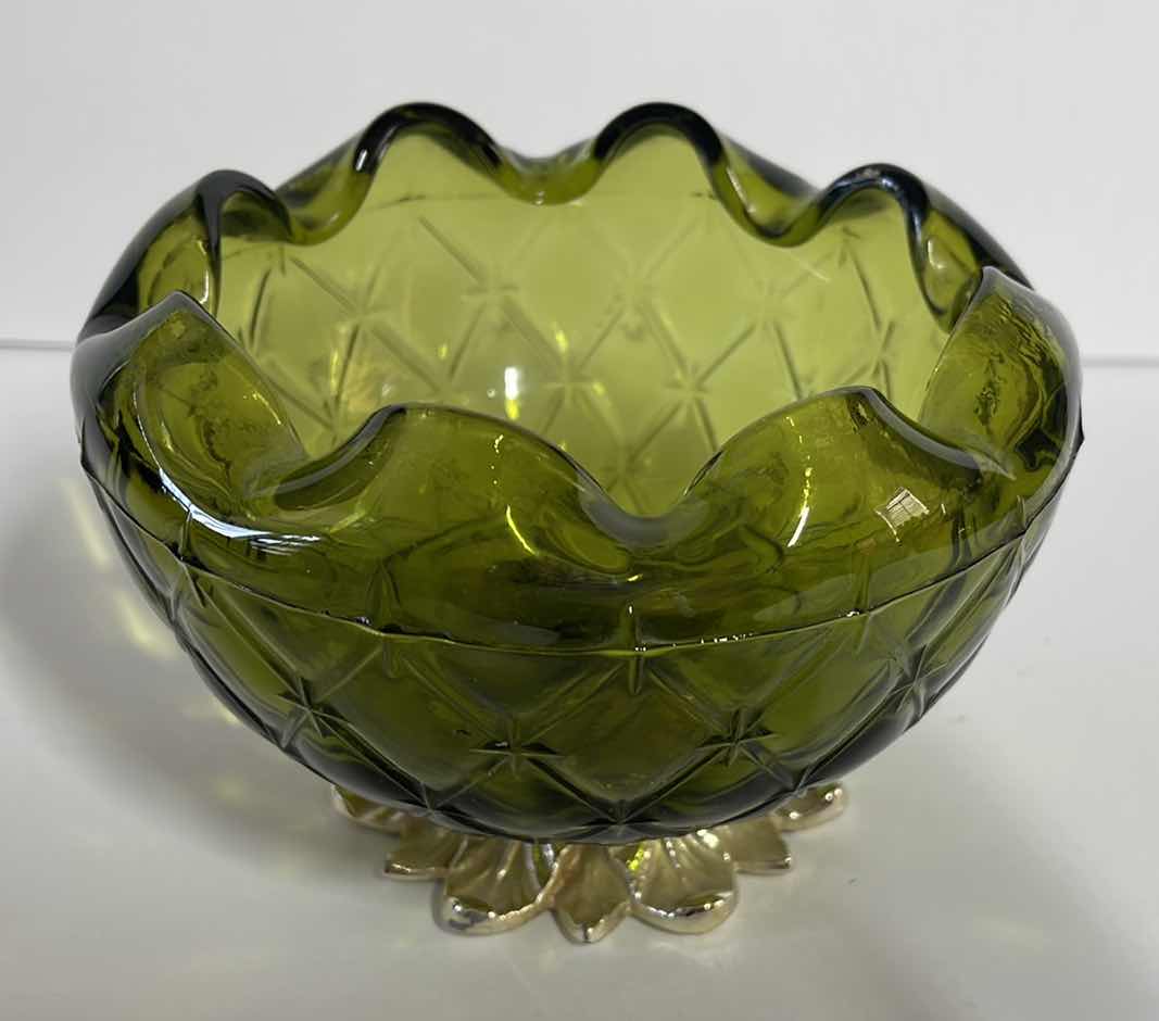 Photo 1 of VINTAGE INDIANA GLASS 3.75” GREEN QUILTED DIAMOND CANDY BOWL METAL LEAF BASE