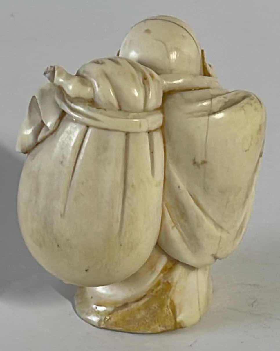 Photo 1 of VINTAGE STAMPED NETSUKE LAUGHING BUDDA