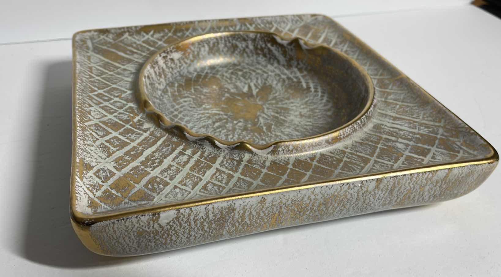 Photo 1 of ART DECO STANGL POTTERY ASHTRAY