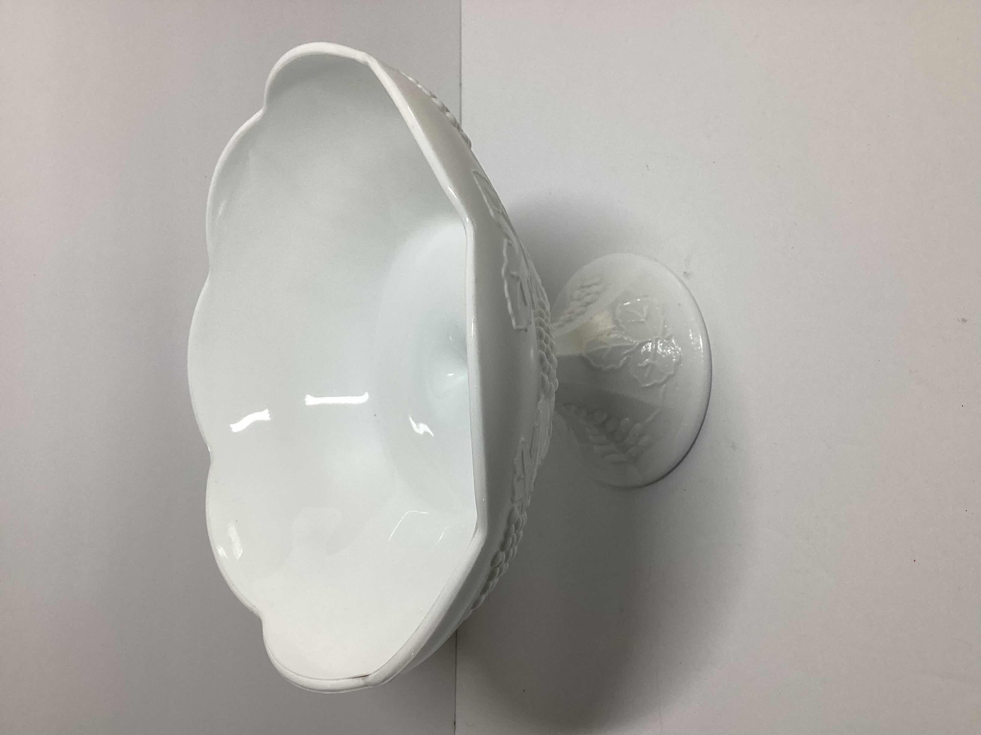 Photo 1 of VINTAGE MILK GLASS PEDESTAL BOWL INDIANA GLASS COLONY HARVEST
