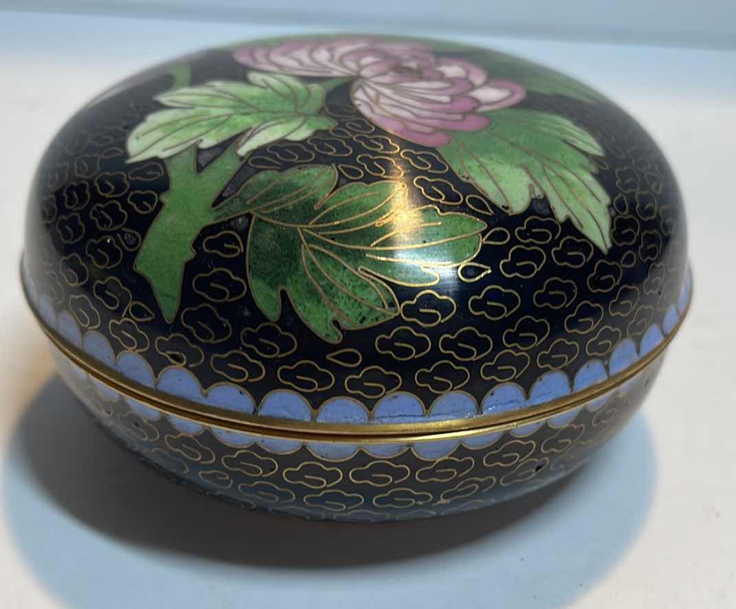 Photo 1 of CHINESE CLOISONNE BLACK ENAMEL FLORAL JAR BOWL BOX
