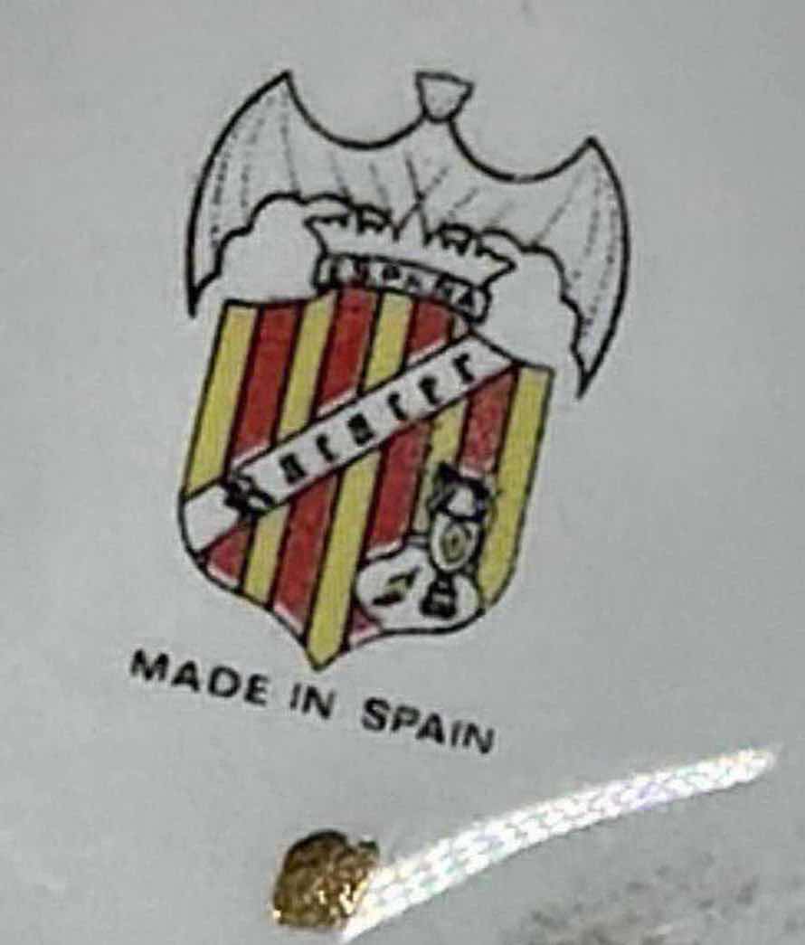 Photo 1 of BAUZE MASQUERADE MASK W/ 24ct GOLD DETAIL CREATED BY THE LLADRO FAMILY SPAIN