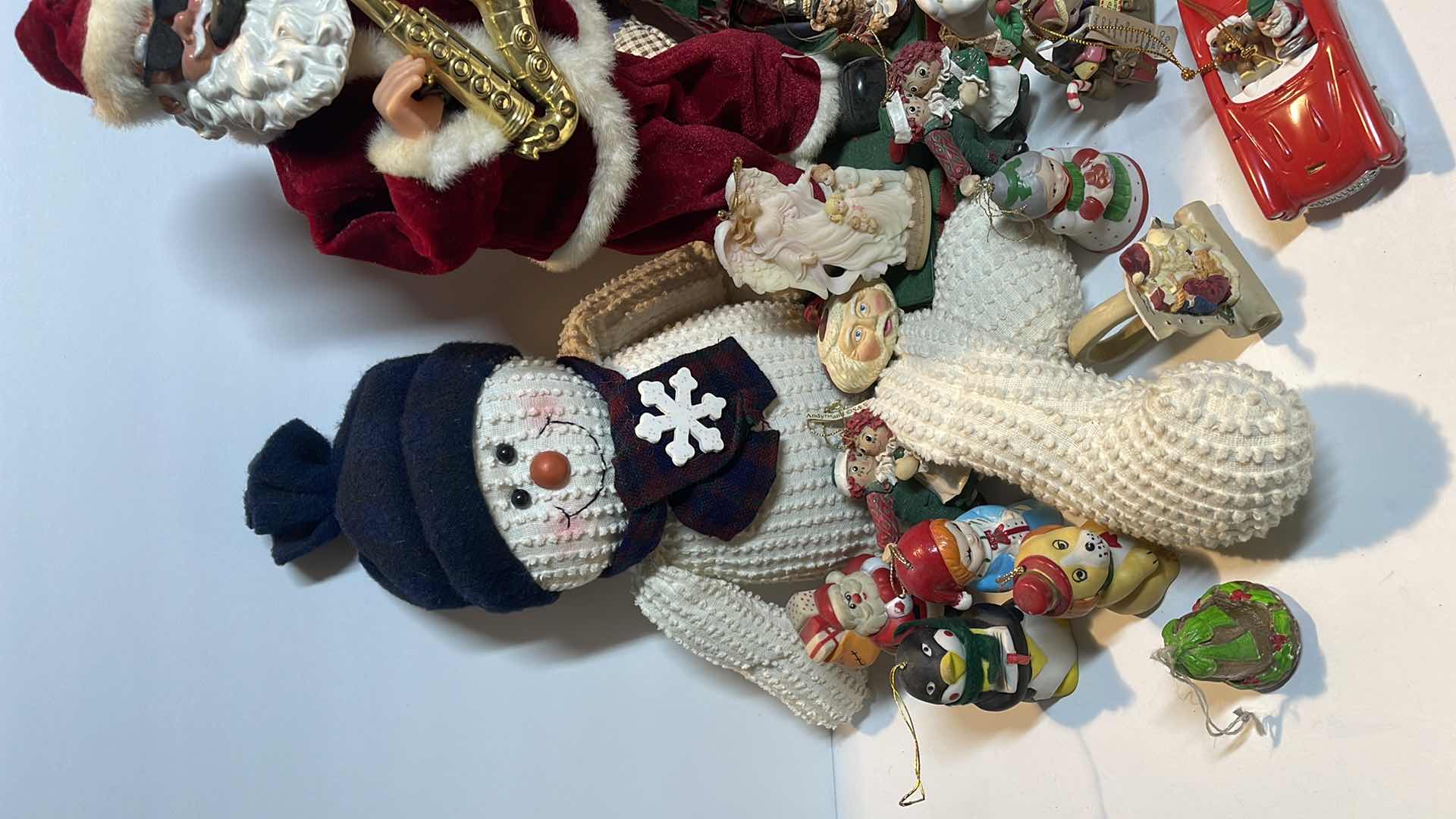 Photo 1 of COLLECTION OF FESTIVE HOLIDAY DECORATIONS