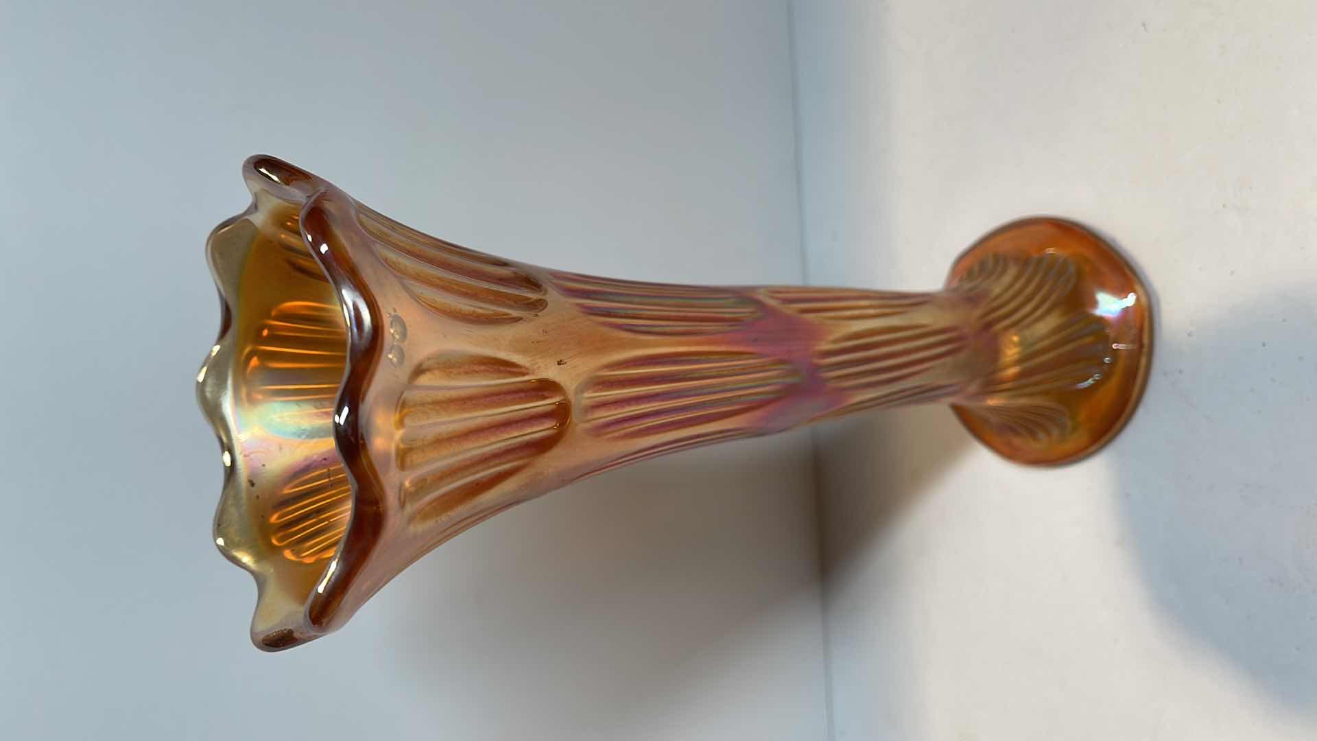 Photo 1 of VINTAGE MARIGOLD CARNIVAL GLASS W/ SWUNG GLASS VASE