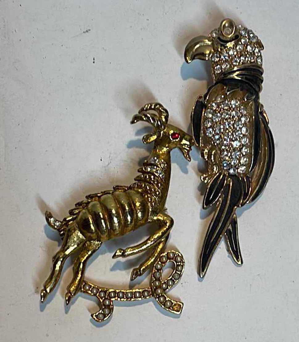 Photo 1 of VINTAGE ANIMAL BROCHES