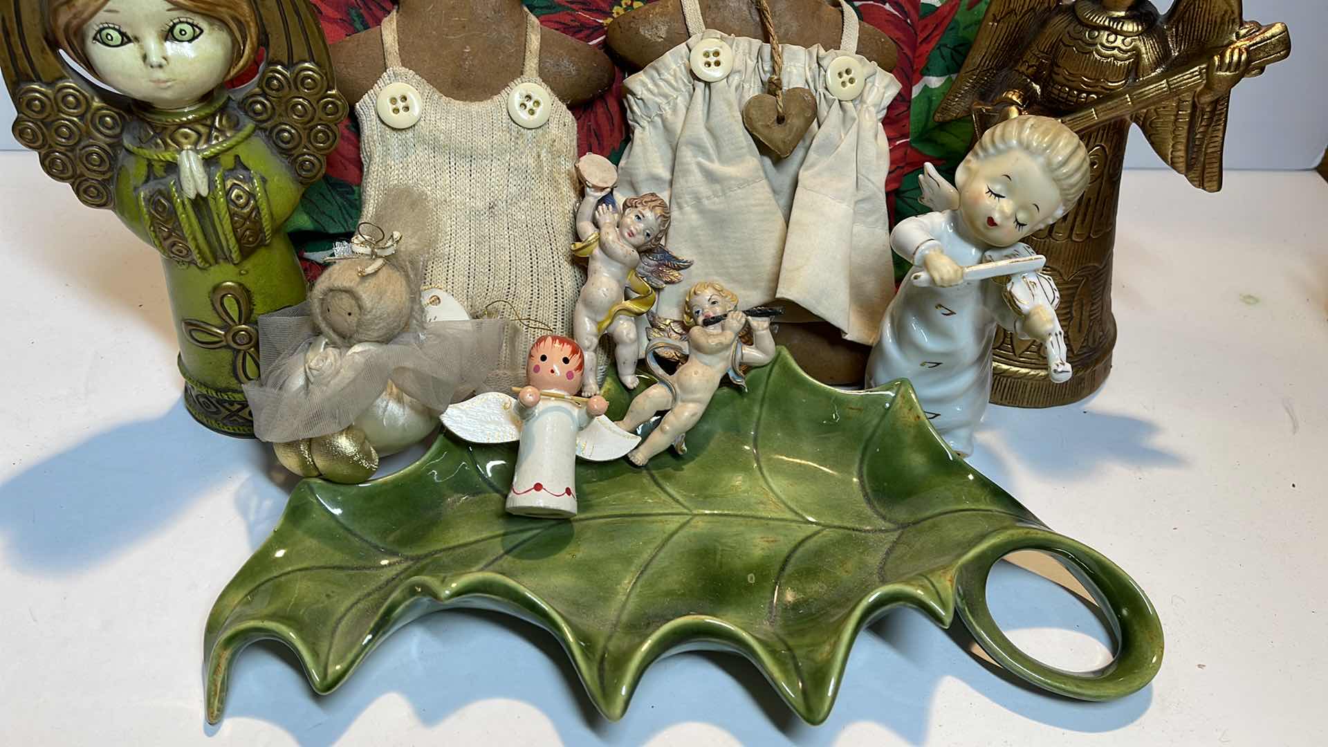 Photo 1 of VINTAGE CHRISTMAS DECOR