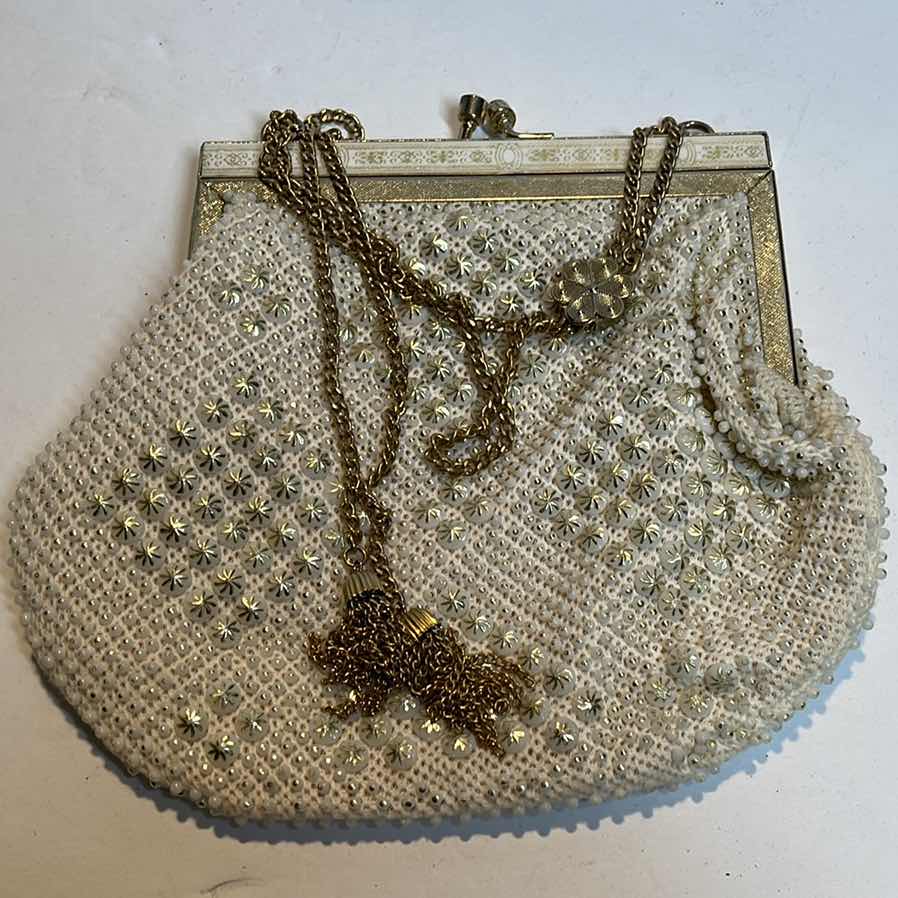 Photo 1 of VINTAGE PURSES BEADED PURSE MADE IN WEST GERMANY FOR WOLBURG