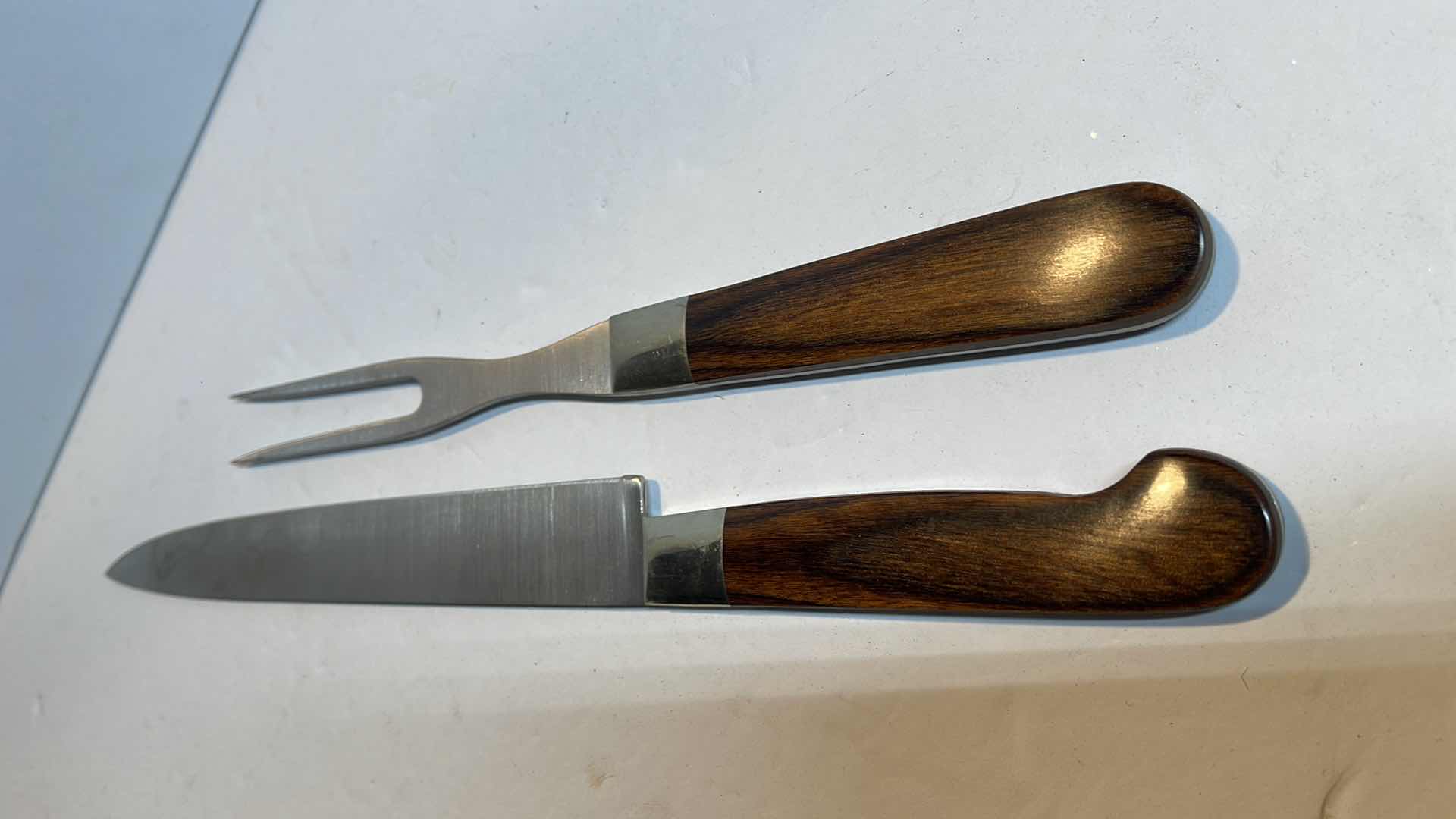 Photo 1 of SANTA FA CARVING SET