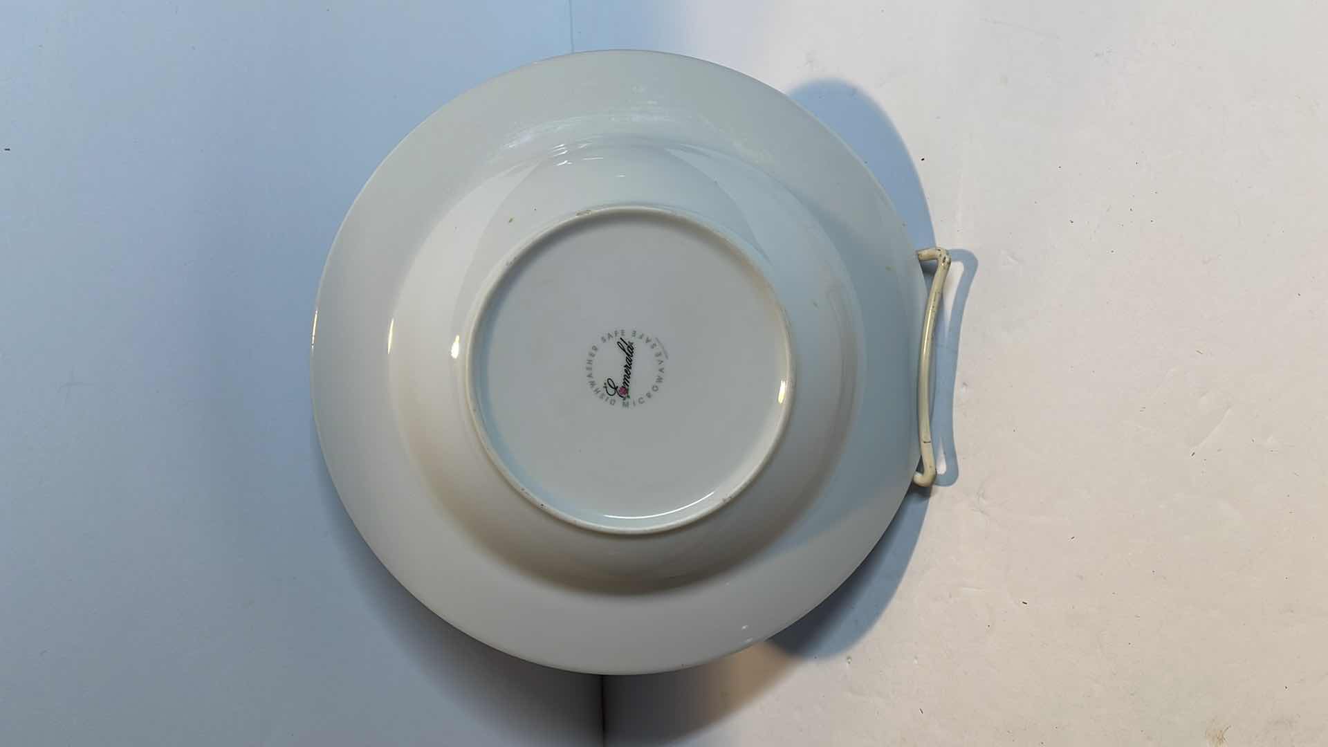 Photo 1 of EMERALD BOWLS - MORE IN AUCTION