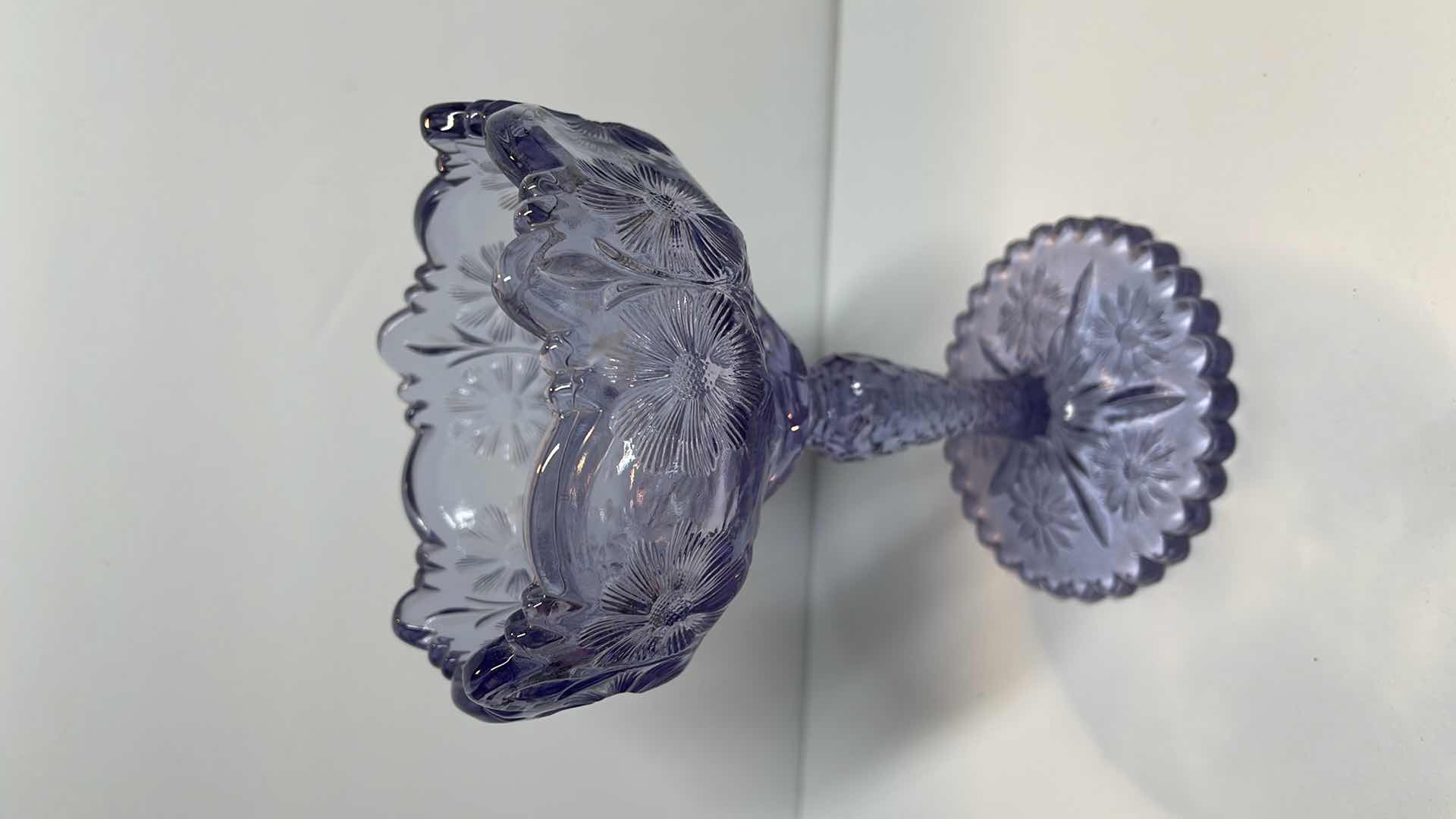 Photo 1 of US GLASS CO. SWUNG VASE ANTIQUE, BLUE DOT BUD VASE, FENTON PURITY DAISY GLASS