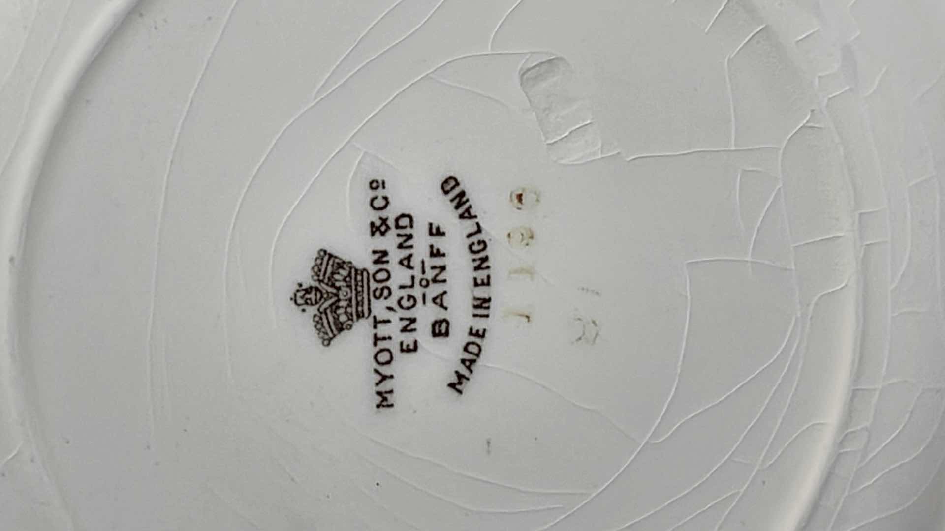 Photo 1 of MYOTT, SON & CO. LUNCH PLATES - MORE OF THIS COLLECTION IN AUCTION